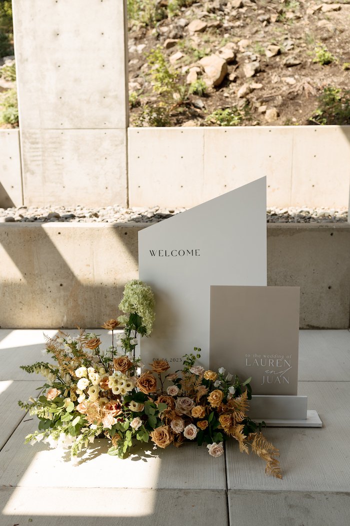 Wedding Welcome Sign Flowers in Neutral Colors