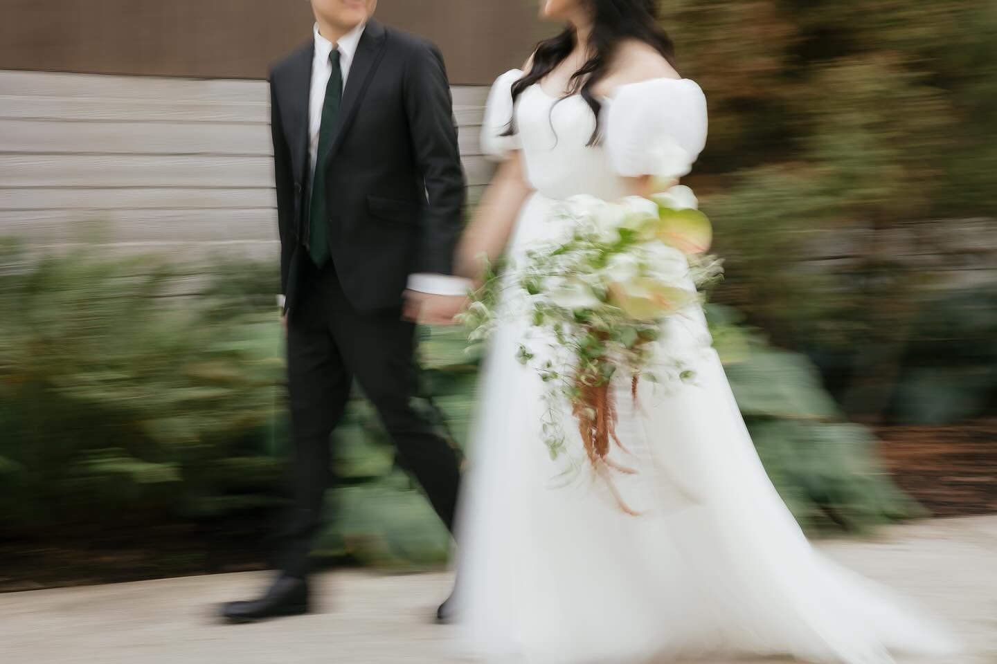 A+A from last October 

Anthurium, callas, amaranth, and foraged clematis 

Wedding Planner: @jaime.ta
Venue: @nordicnorthwest
Catering: @brodercatering
Photographer: @mylaliphotos 
Florals: @carolinereusenflowers
DJ/Live Music: @tracy_kim_music
Rent