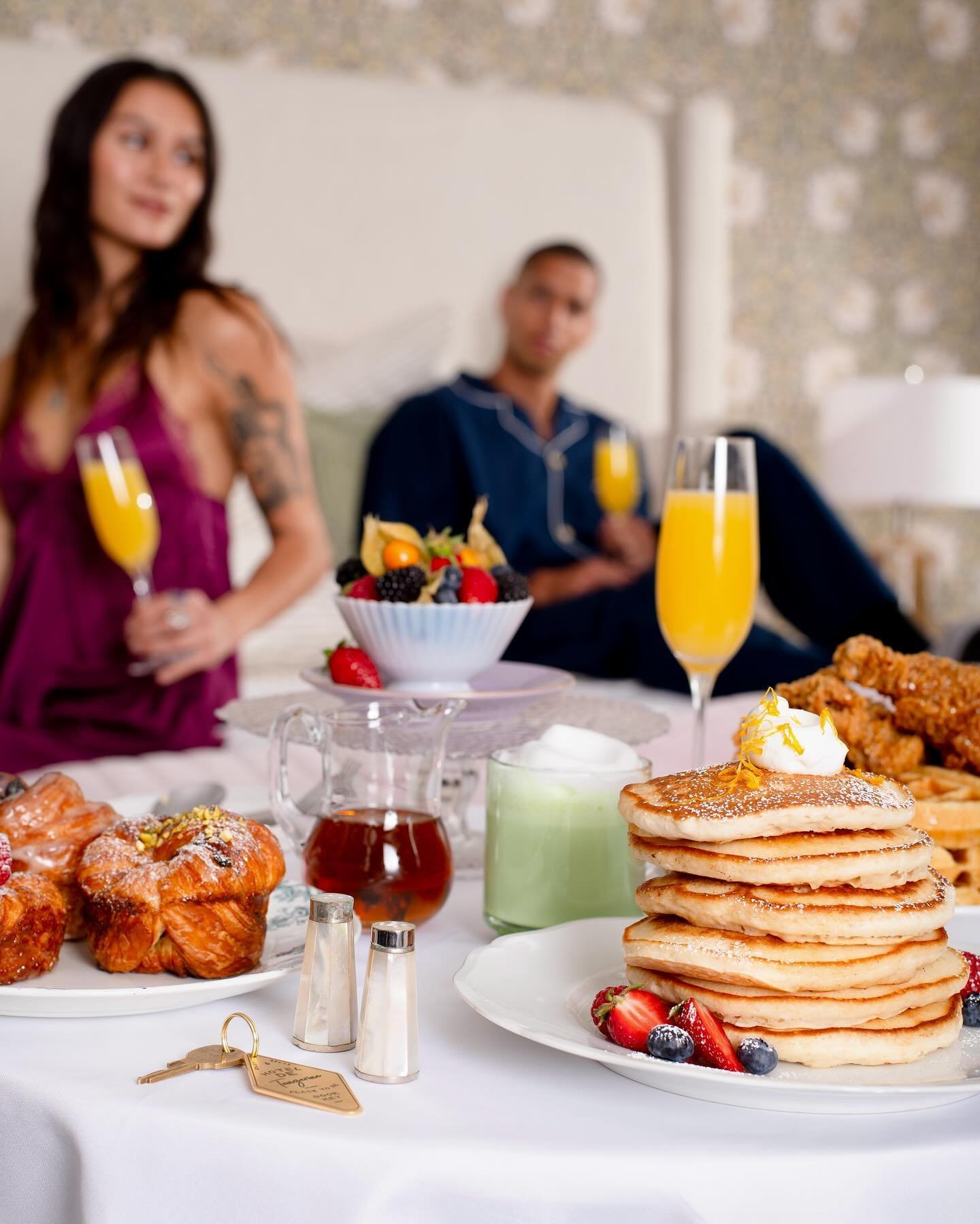 Welcome to Hotel de Tangerine, a concept hotel with the well-traveled gourmand in mind. The new room service menu brunch favorites are matcha lattes, smoked fried chicken and waffles, the lemon-berry pancake stack, and mimosa service. 

Book your sta