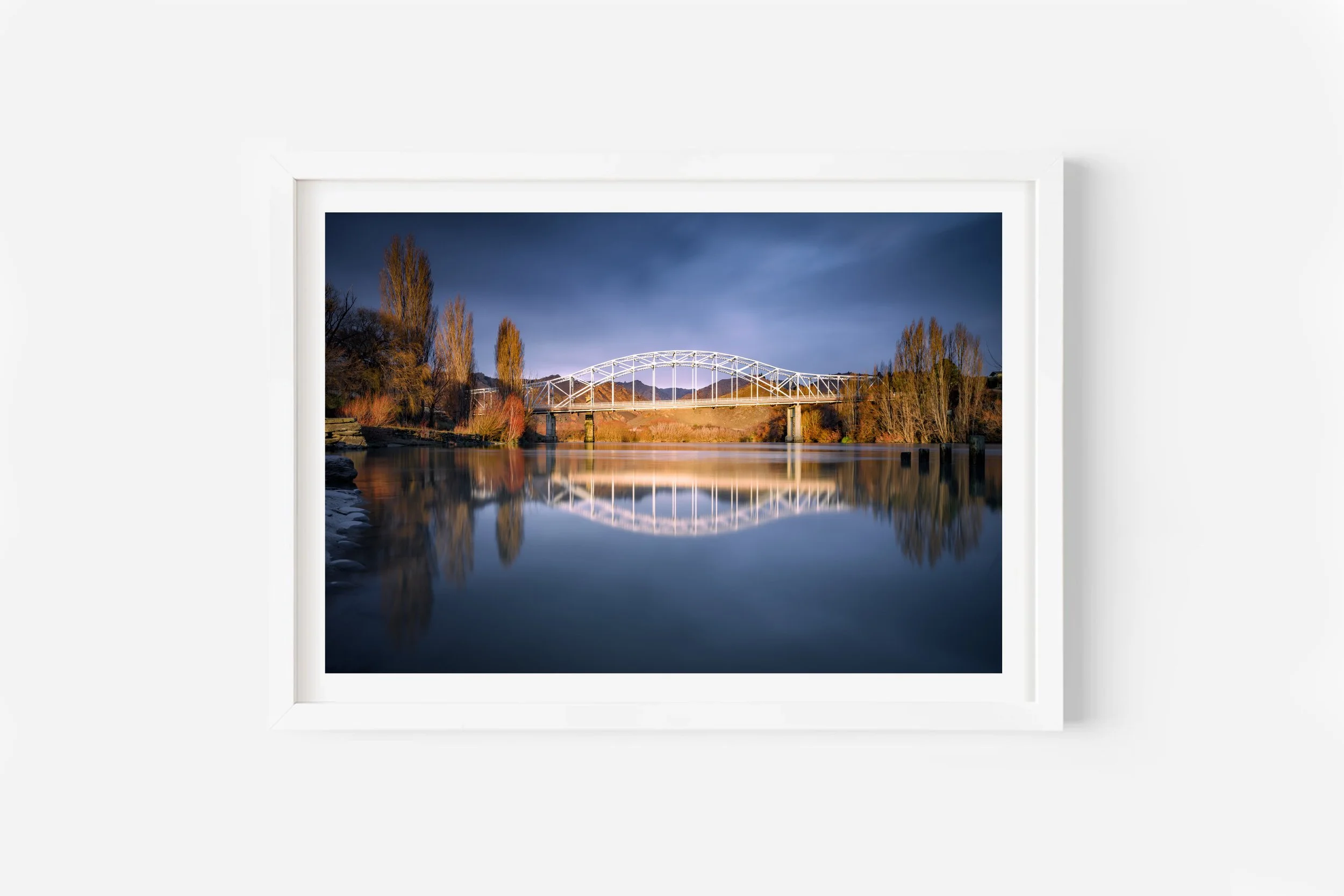 alexandra bridge clutha river central otago new zealand print