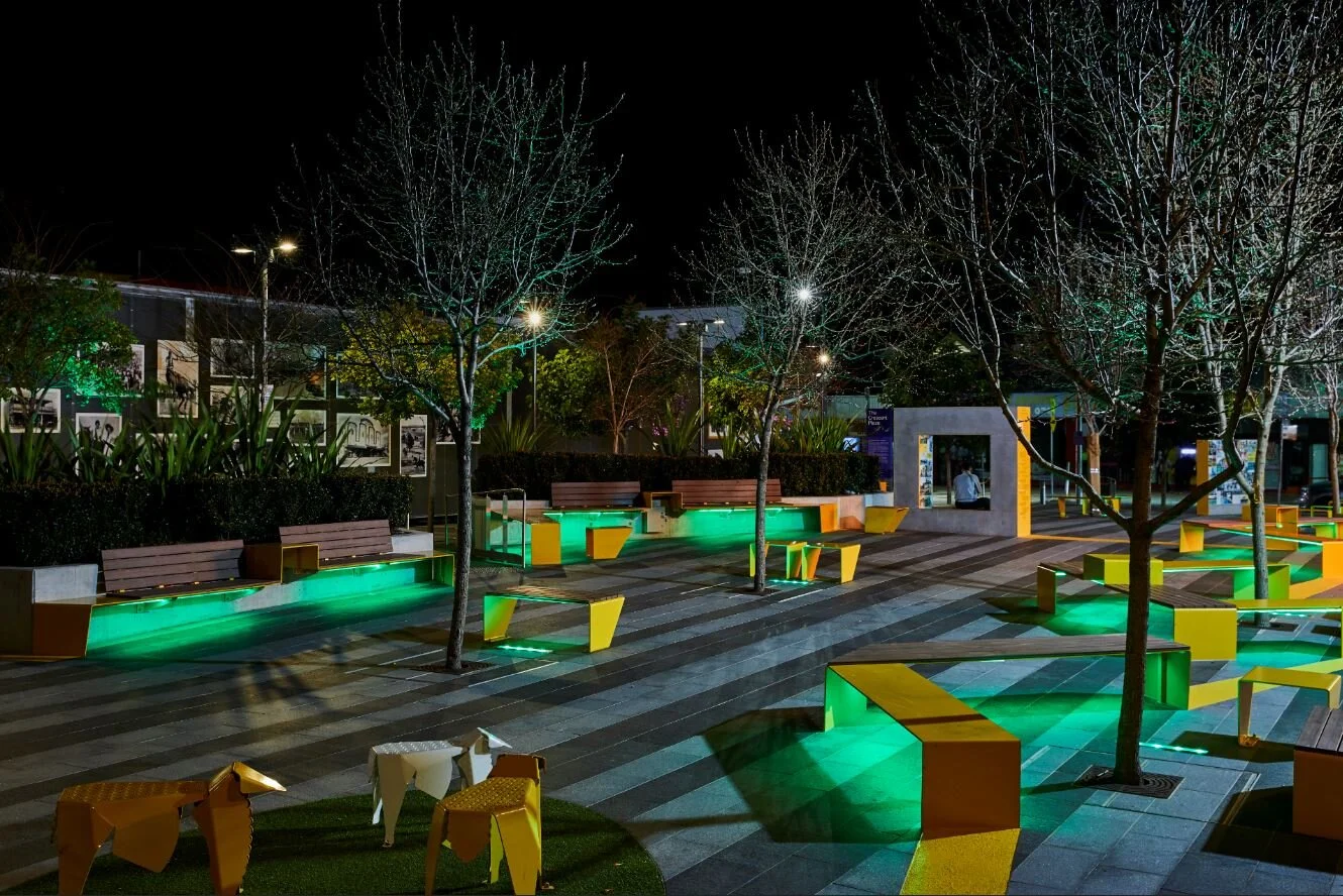      

 
   It all begins with an idea. Maybe you want to launch a business. Maybe you want to turn a hobby into something more. Or maybe you have a creative project to share with the world. Whatever it is, the way you tell your story online can make