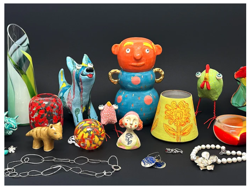 CELEBRATING 40 YEARS OF ART IMAGES GALLERY