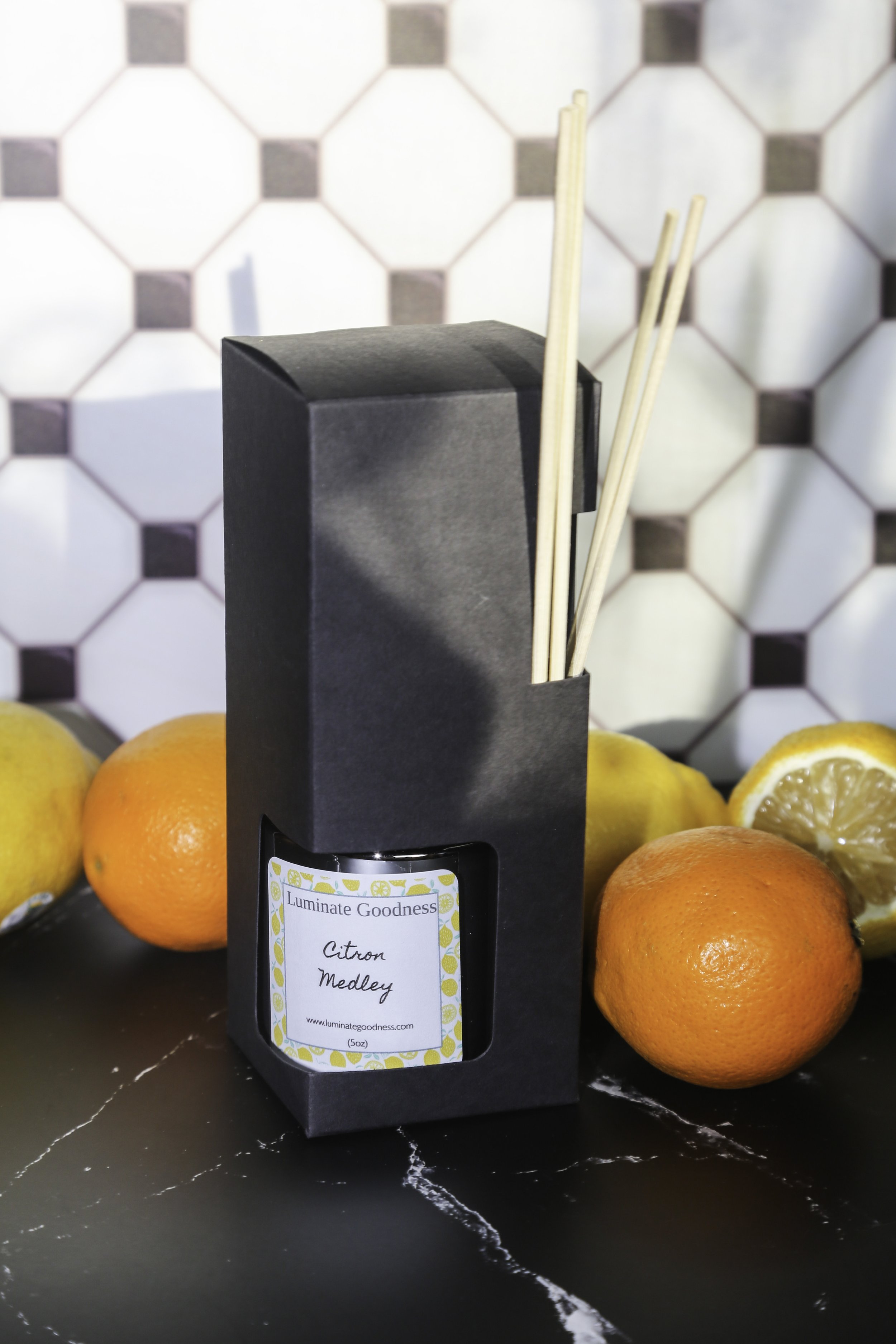 Citron-Reed Box.jpg