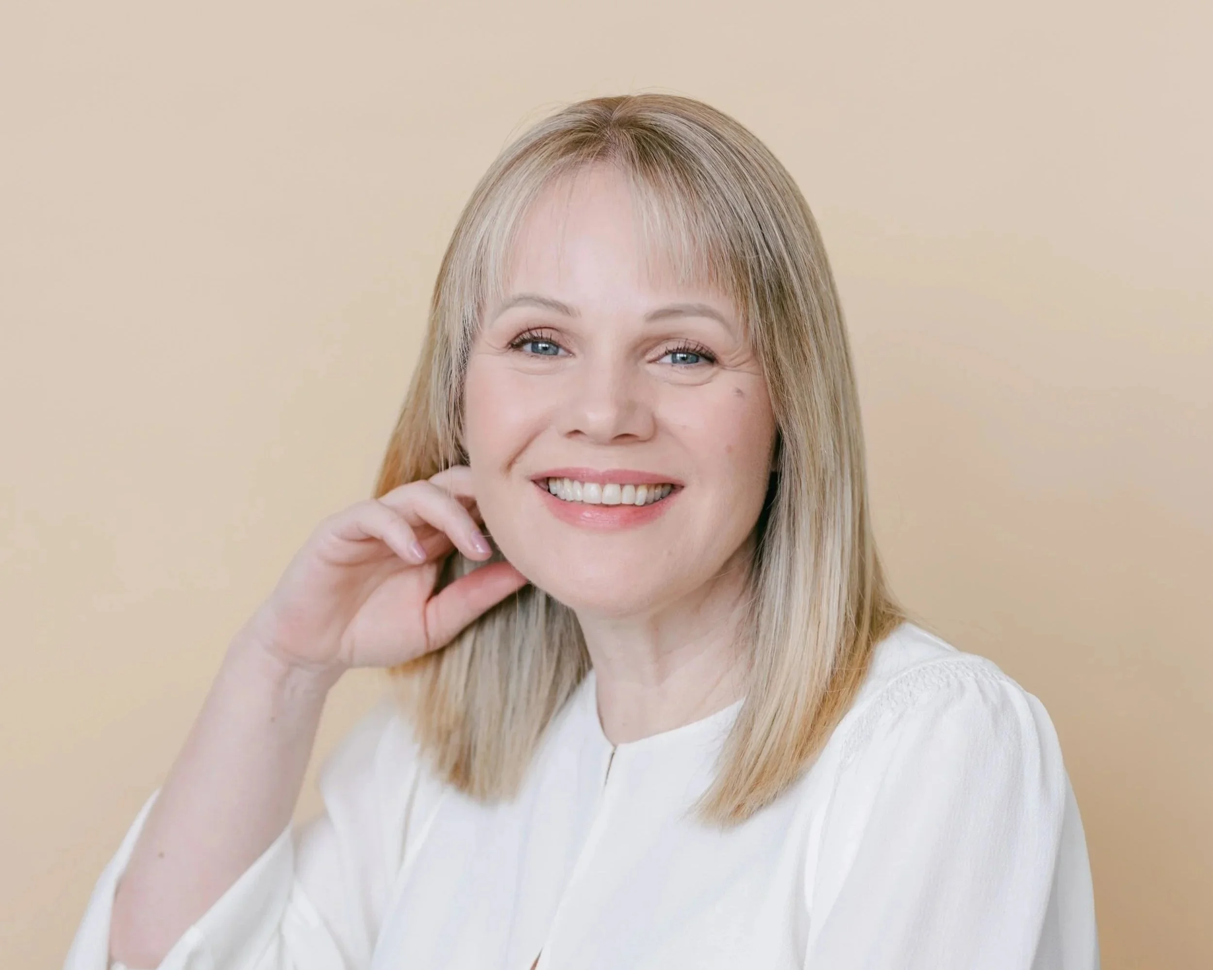 From surviving to strengthening: Alison Arnot on meeting human and organizational needs through internal crisis communication