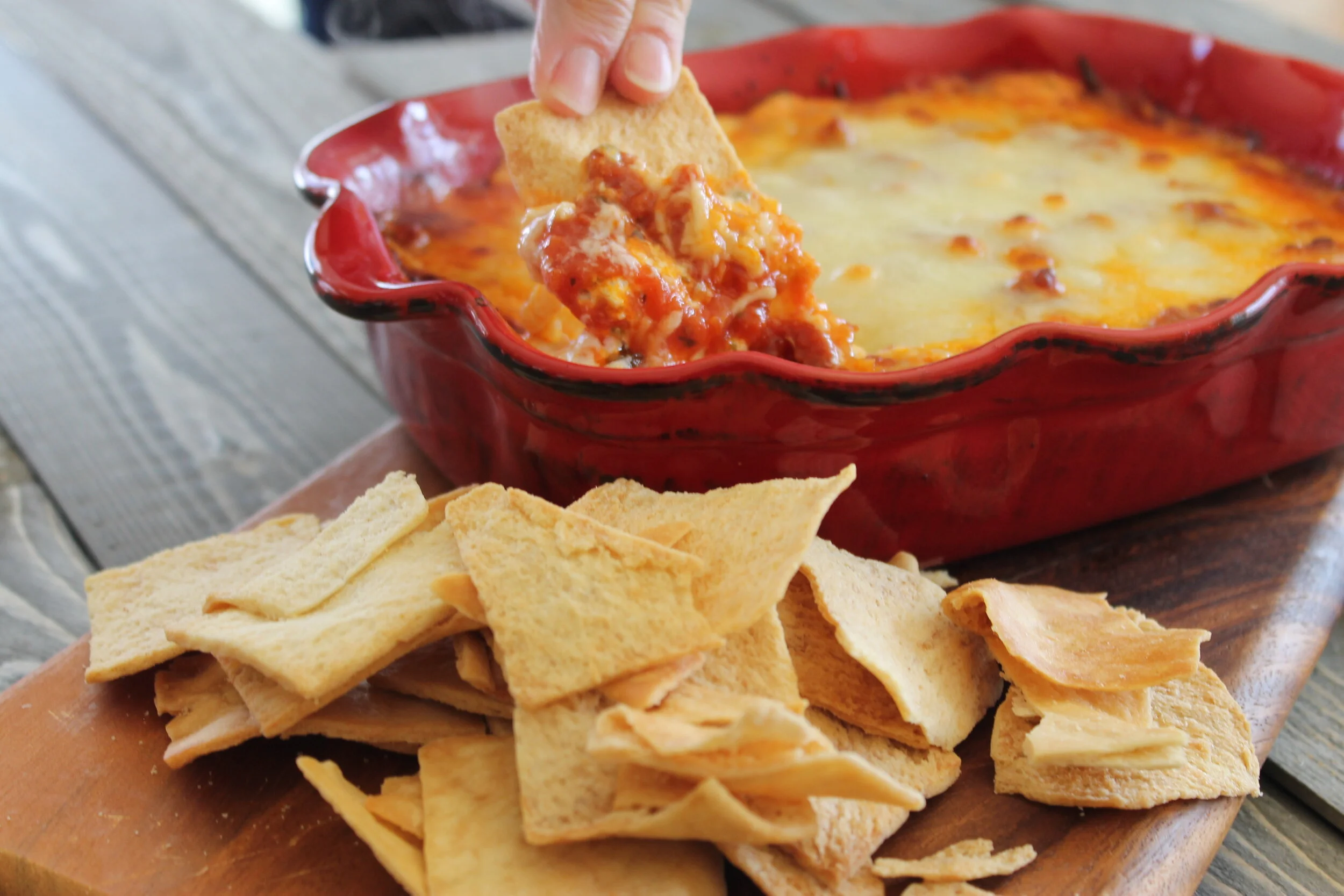 HOT PIZZA DIP