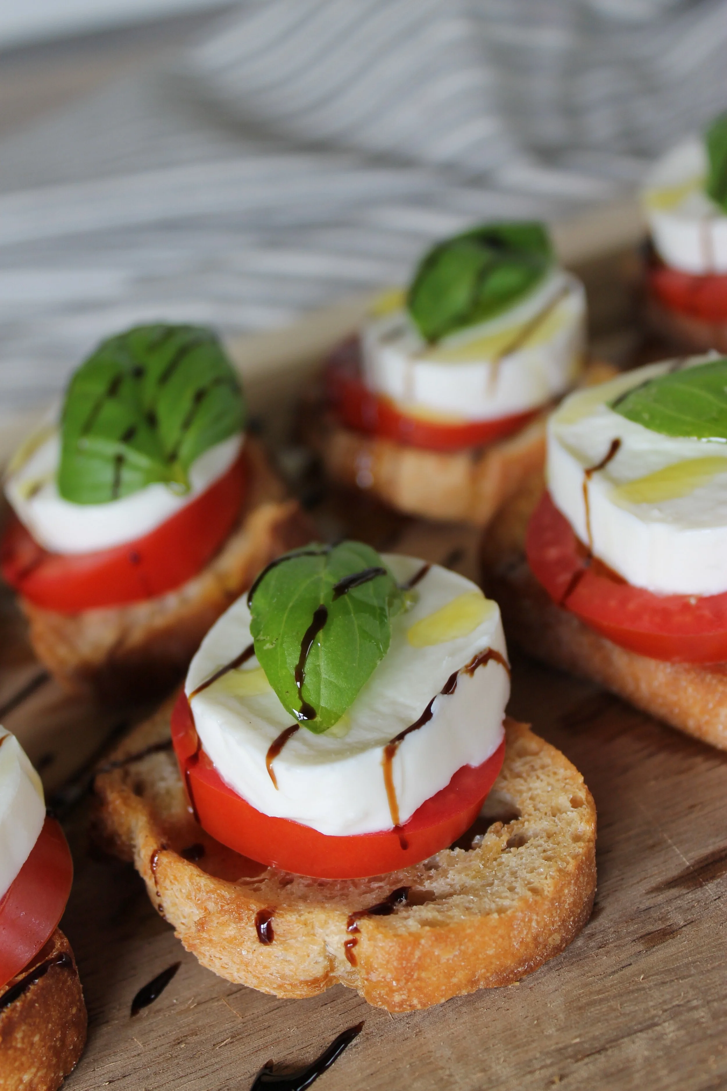 CAPRESE CROSTINI’S