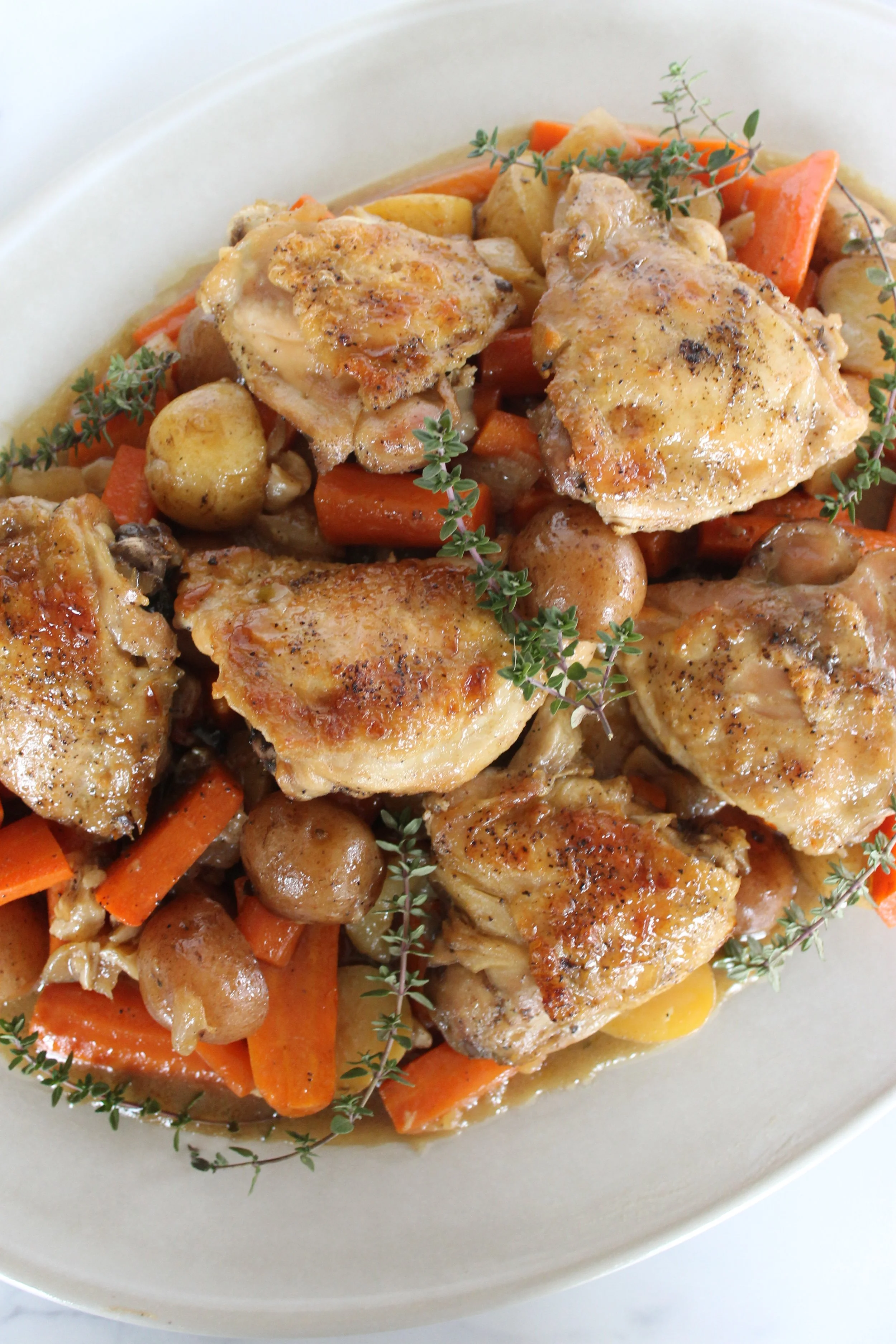 ROASTED GARLIC &amp; THYME CHICKEN THIGHS