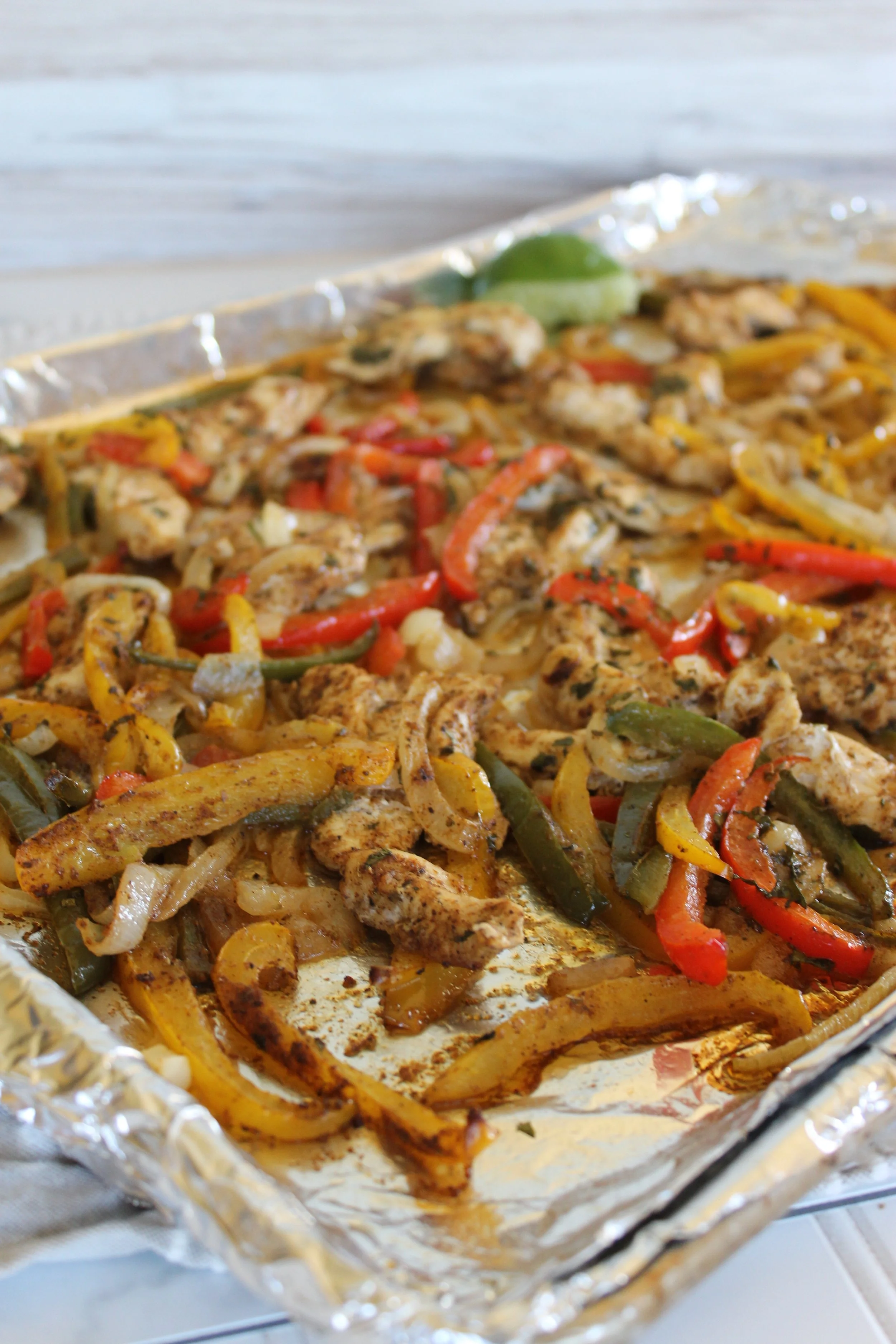 SHEET PAN CHICKEN FAJITAS