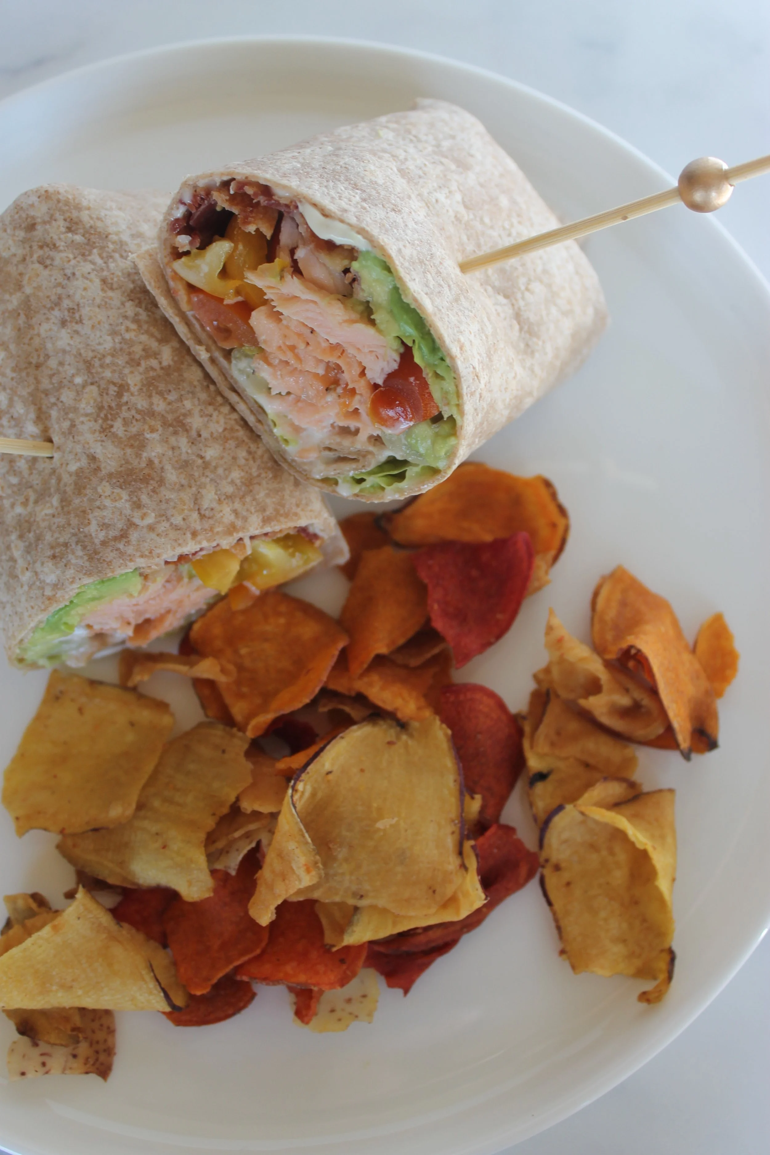 SALMON BLT &amp; AVOCADO WRAP