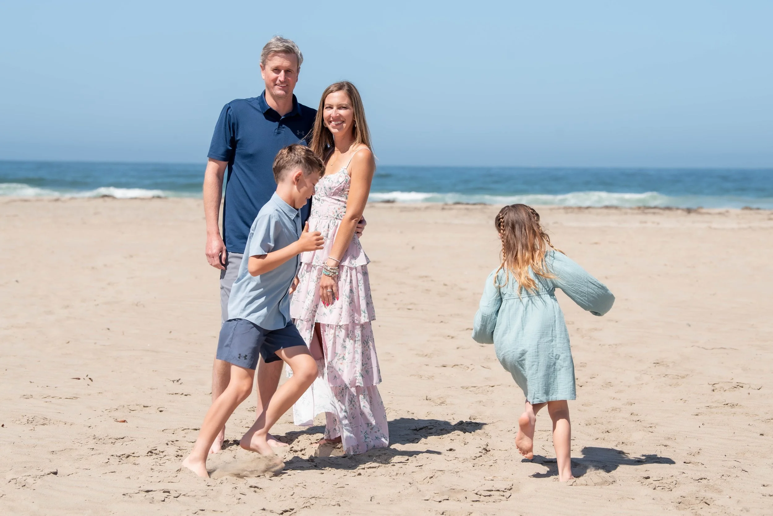 A Relaxed, Kid-Led Approach to Outdoor Family Photos in Portland