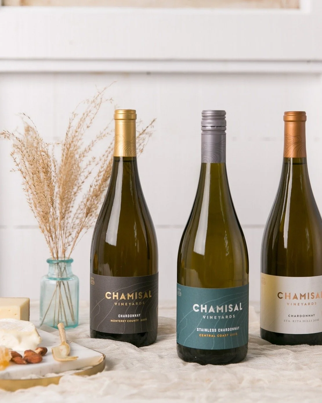 Some wineries make wine.
Some wineries farm ecosystems.

𝐂𝐡𝐚𝐦𝐢𝐬𝐚𝐥 𝐕𝐢𝐧𝐞𝐲𝐚𝐫𝐝𝐬 sits just five miles from the Pacific Ocean in California&rsquo;s cool-climate Edna Valley, where fog, wind, and long growing seasons create Chardonnay and P