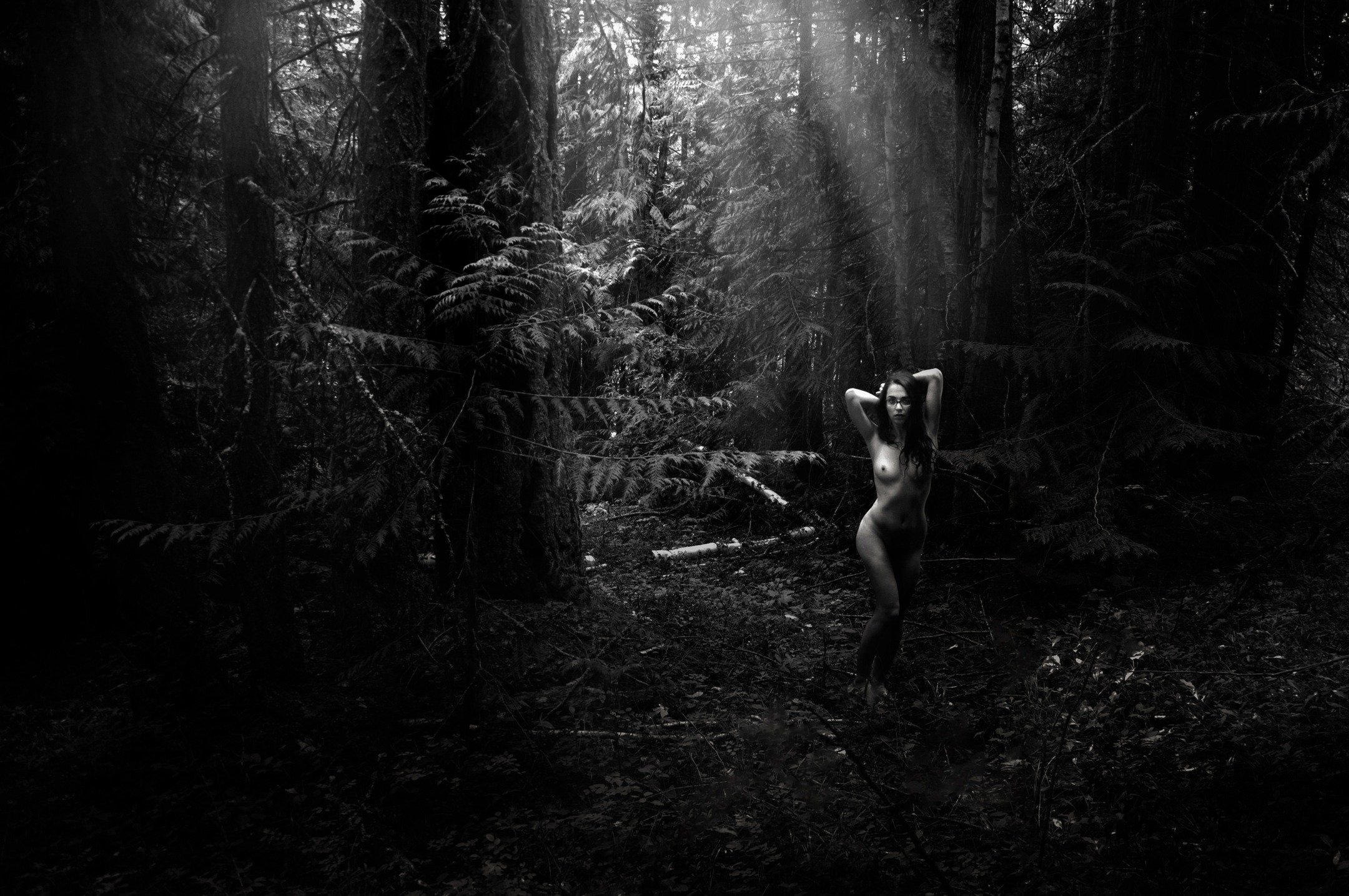 Summer is coming up and that means it's time to get out shooting in the forest again! Booking in for June and July forest sessions! 

Link in bio to book your free consult call :) 

#forestsessions #forestboudoir #outdoorboudoir #boudoirphotography #