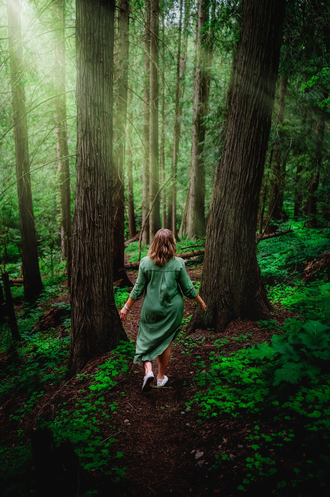 earthy-portrait-session-walking-in-the-forest-okanagan.jpg.jpg