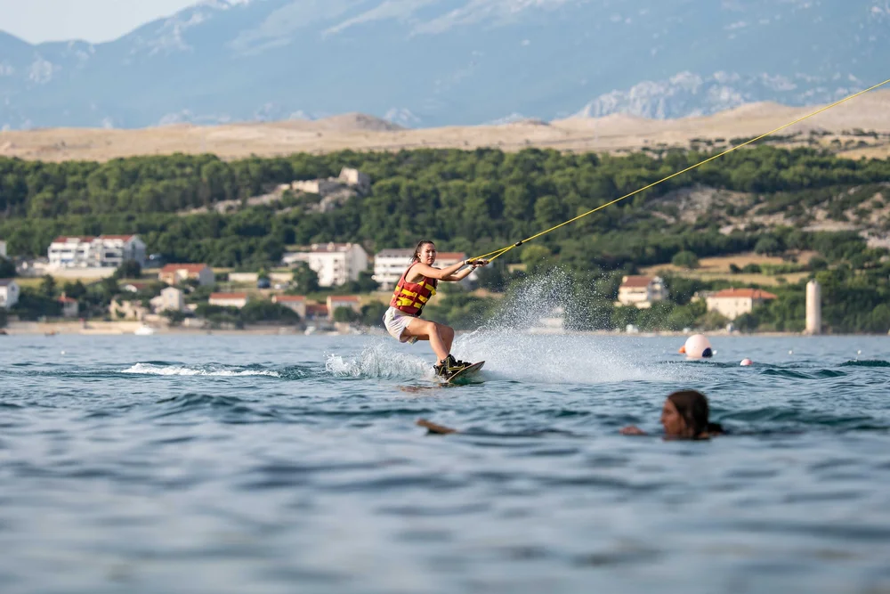 10 August 18-00-26.jpg