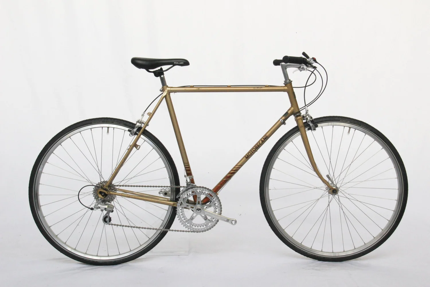 Saddle Motobecane Super Touring Motobecane 'Club' Town Bike