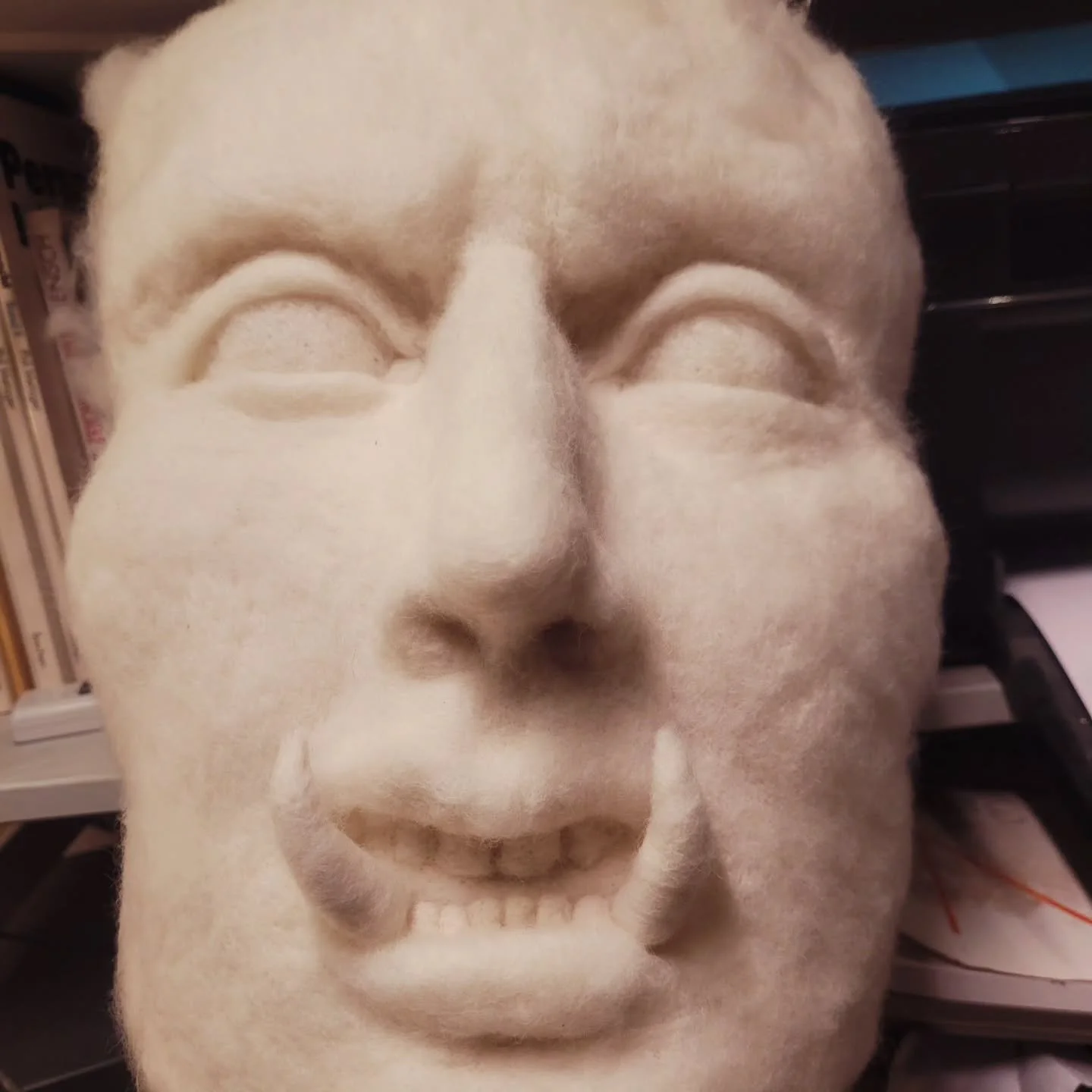 The oldest Medusa wasn&rsquo;t seductive.
She was apotropaic &ndash;
a terrifying guardian, warding off evil.

🧠 &ldquo;L&rsquo;orrido scaccia l&rsquo;orrido&rdquo; &ndash; the horrific drives away the horrific.

Inspired by the earliest depictions 