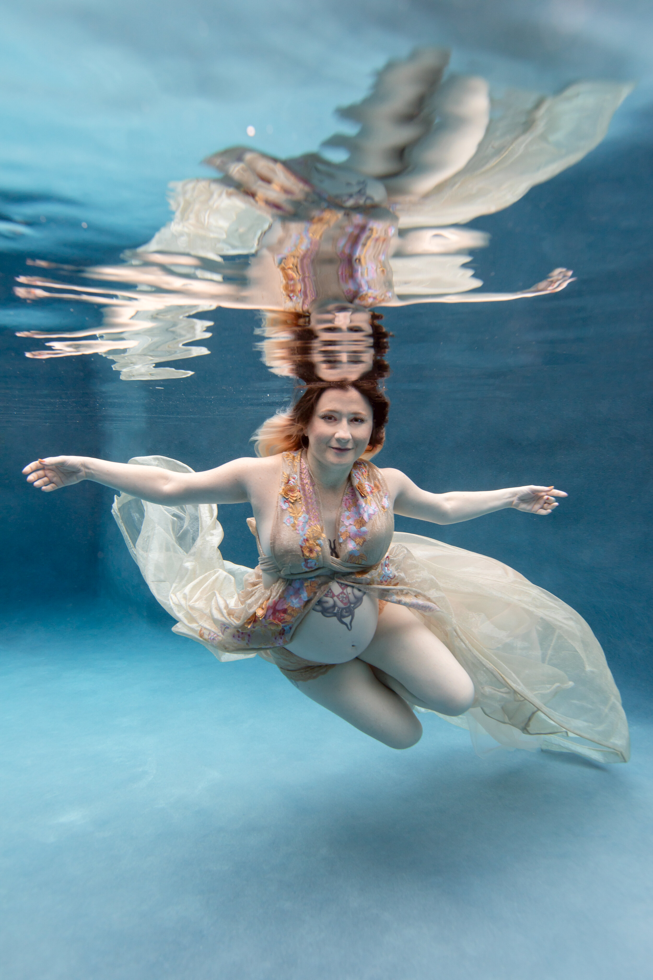 Underwater Maternity Shoot-1.jpg