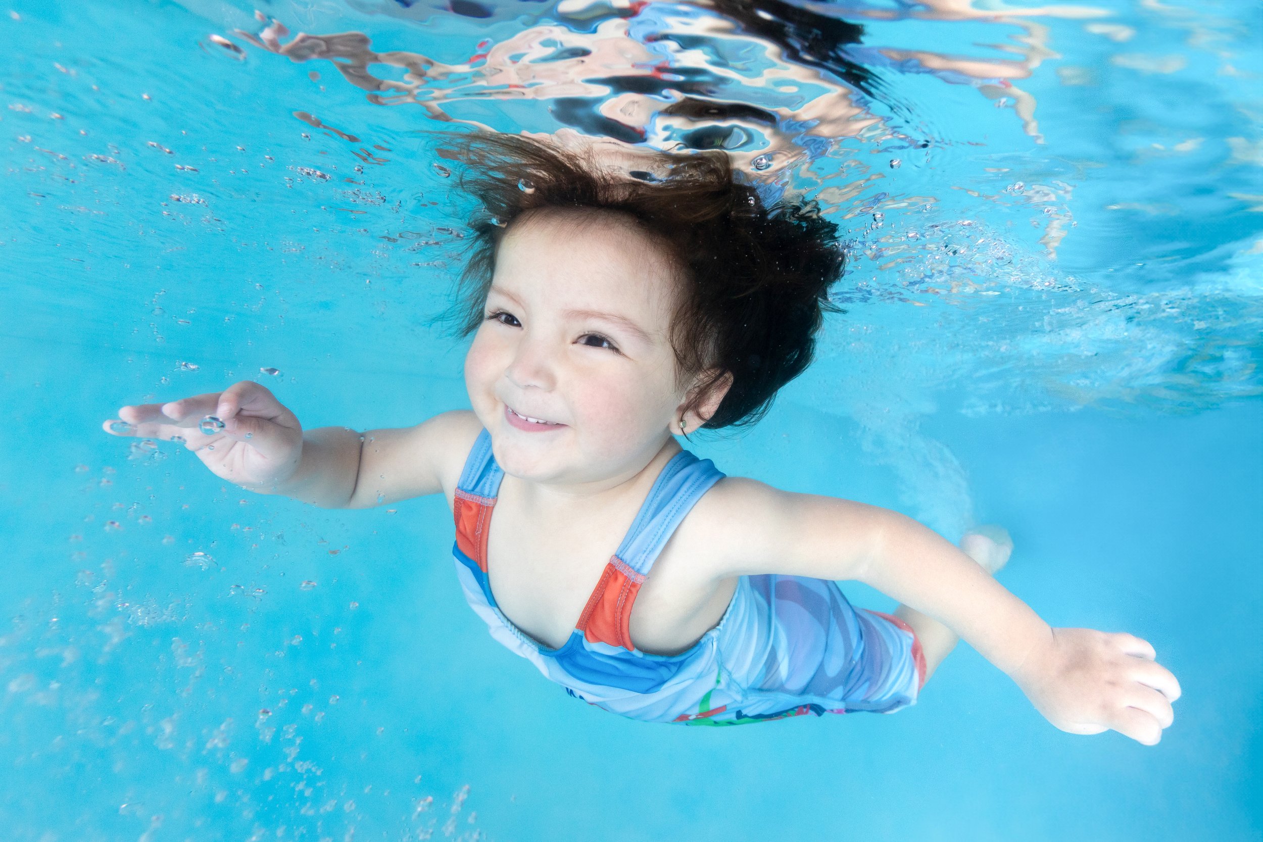 From the Pool to Your Brand: How Swim Schools Can Maximize Their Content Shoot Photos and Videos