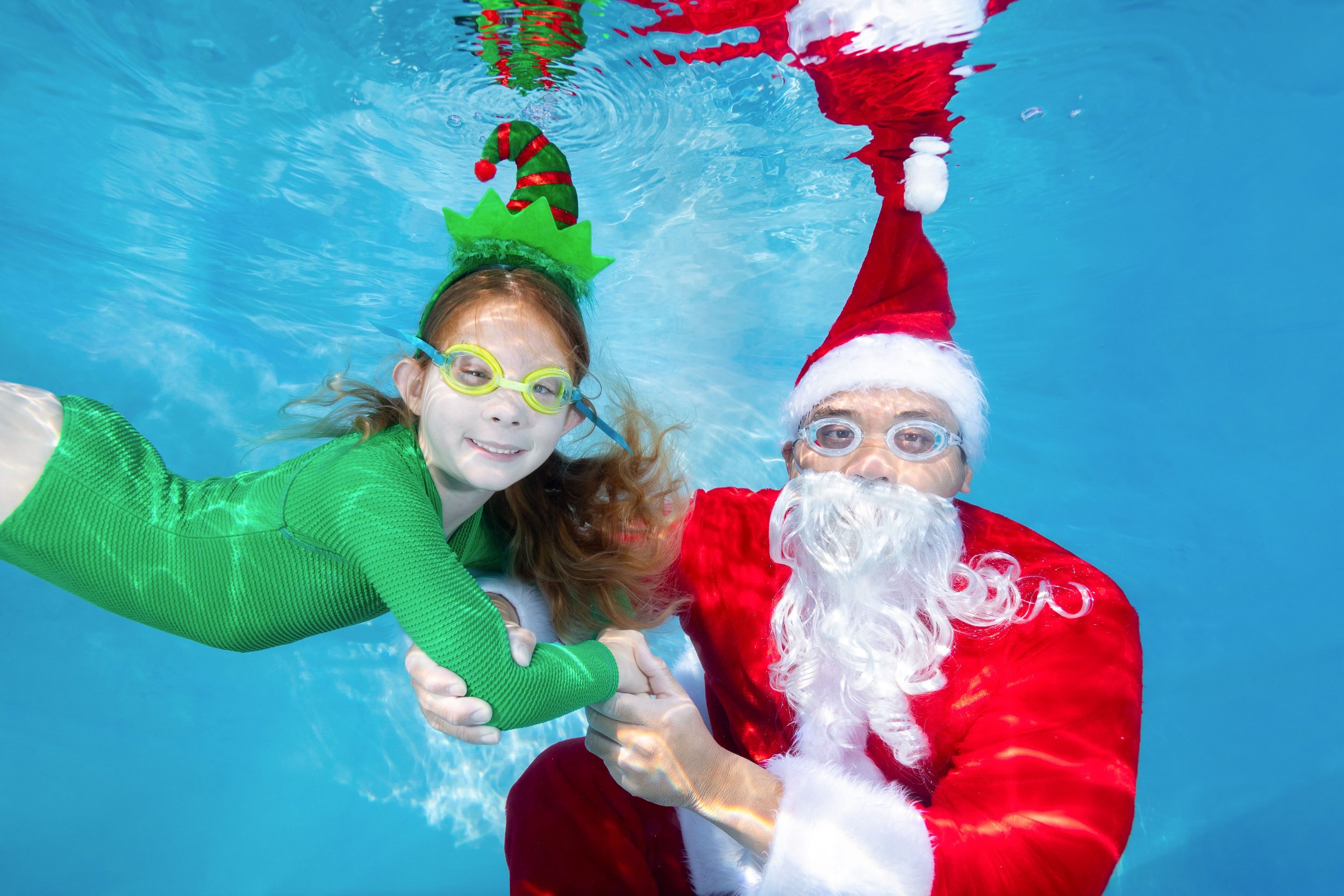 MVNUnderwaterSanta-36.jpeg