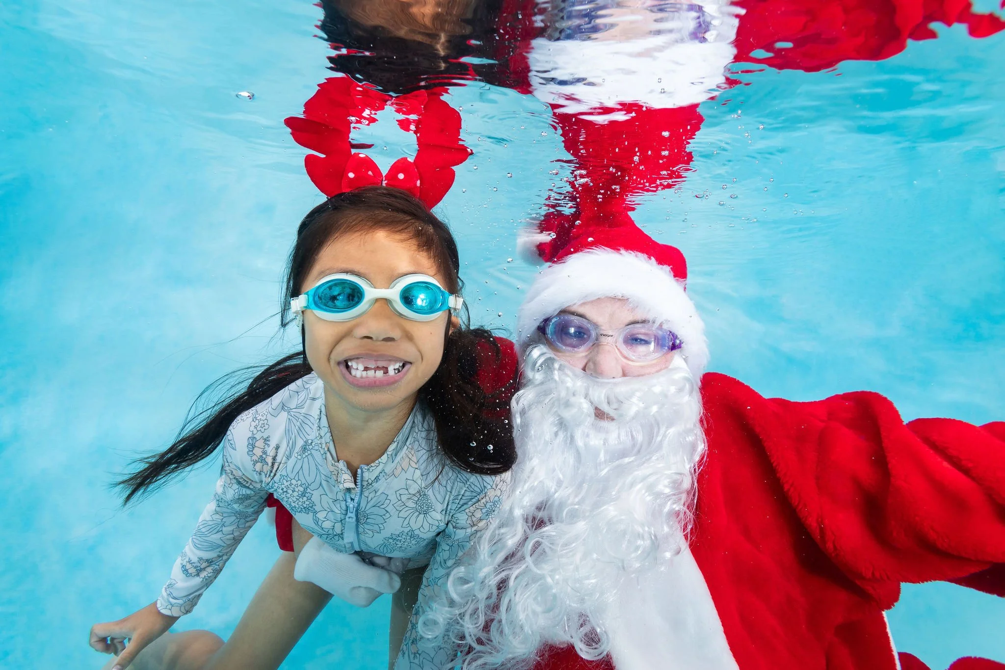 WatersafeUnderwaterSanta-8.jpg
