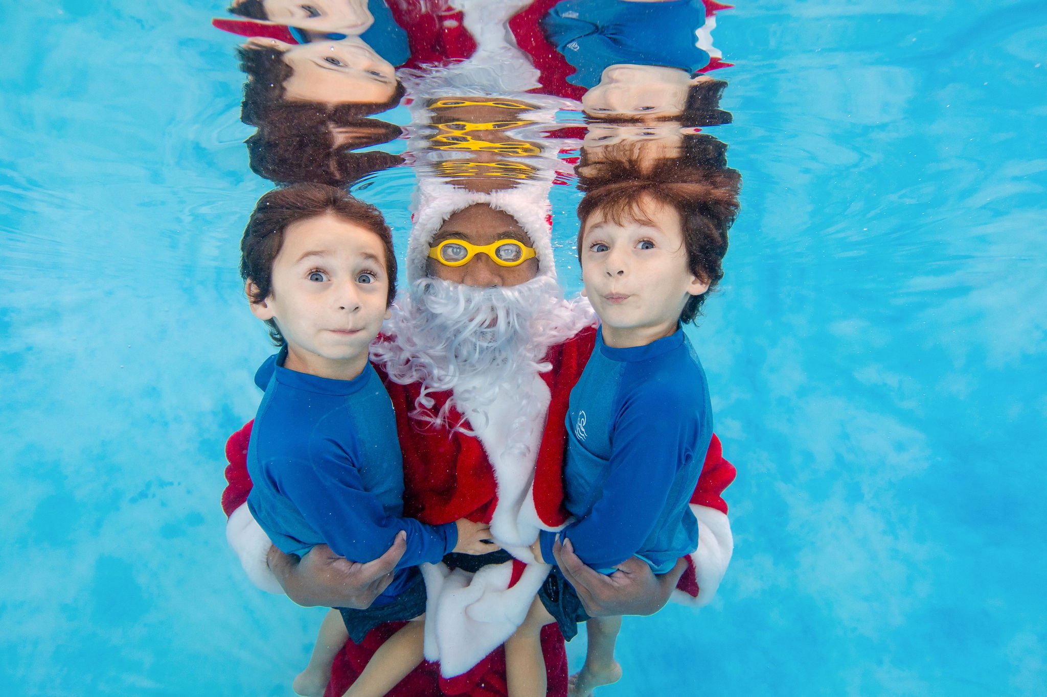 SwimwithSantaWatersafe-224.jpg