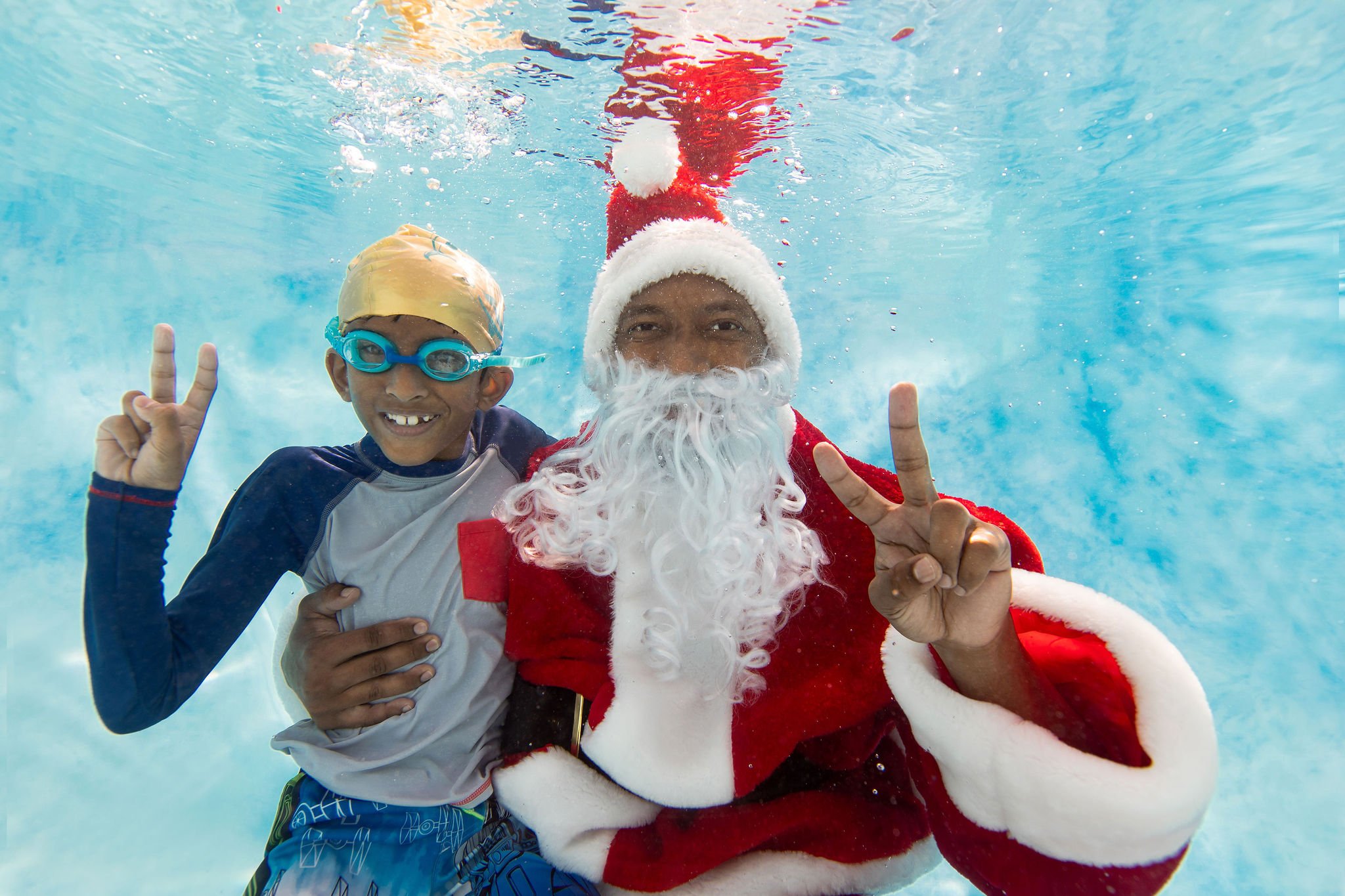 SwimwithSantaWatersafe-42.jpg