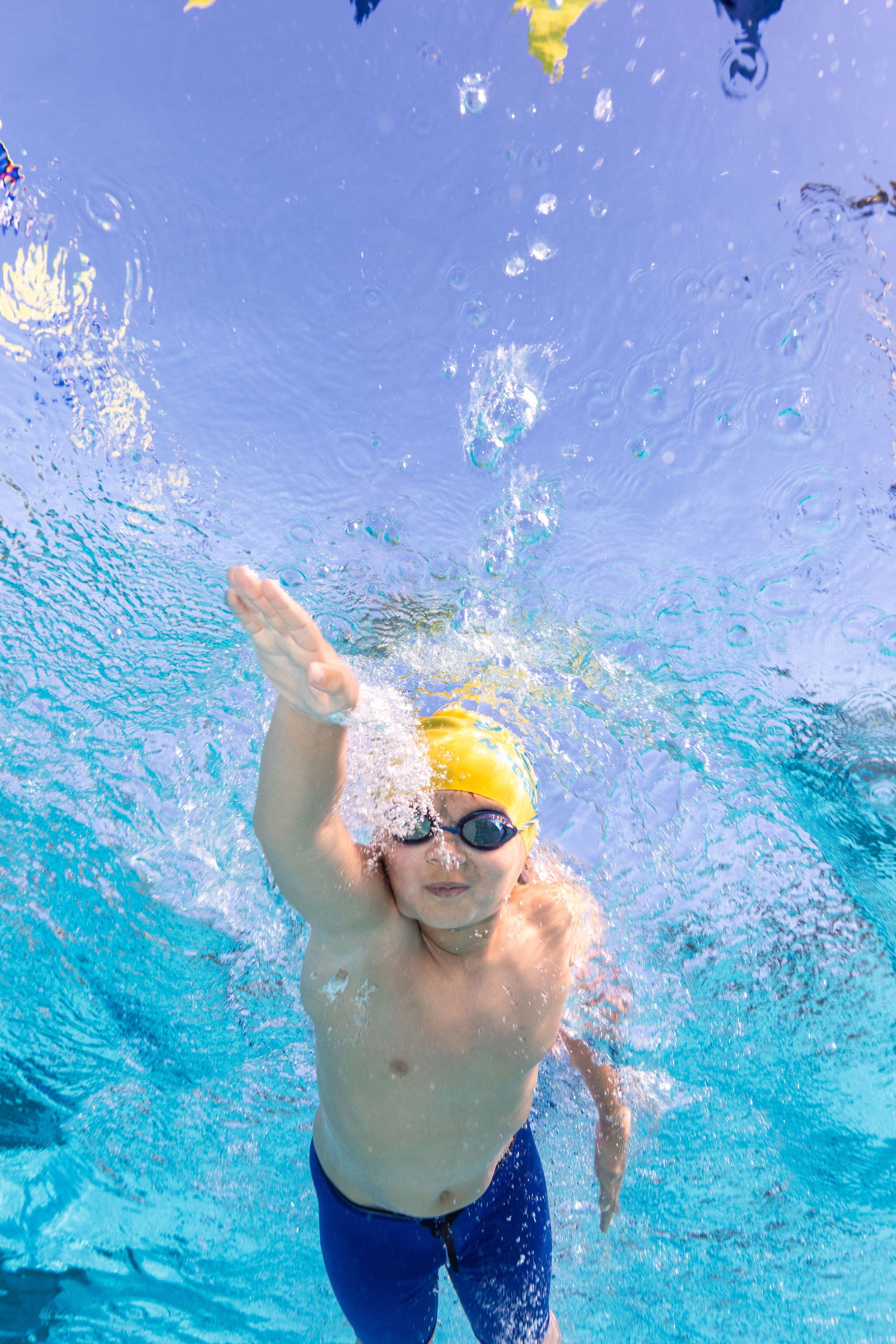 DylanUnderwater-4.jpg