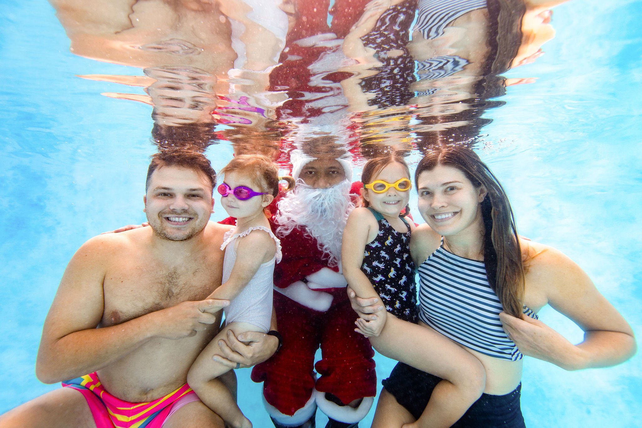SwimwithSantaWatersafe-9.jpeg