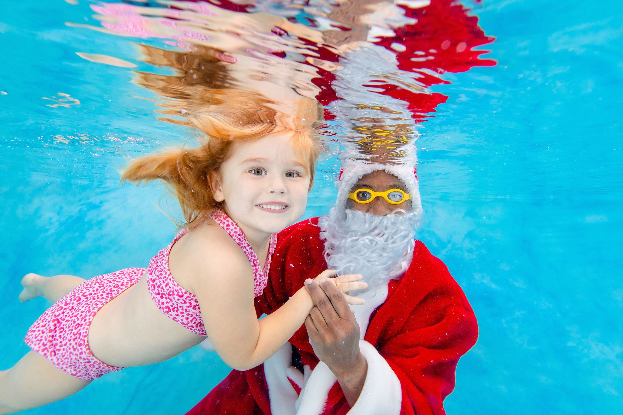 SwimwithSantaWatersafe-234.jpg