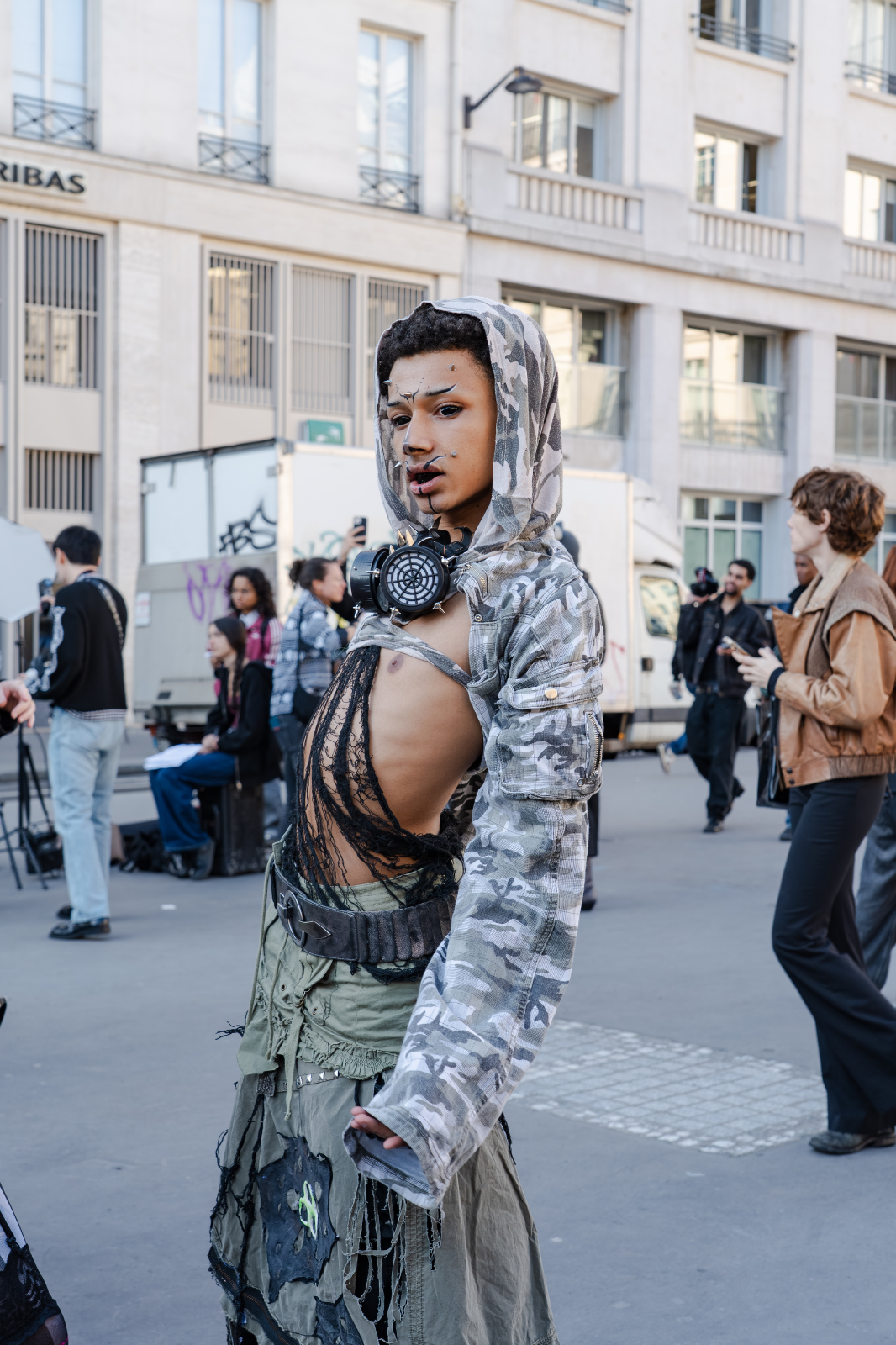 VAGUE presents PFW AW26 Day 2 Street Style by Katharina Viellechner 21.png