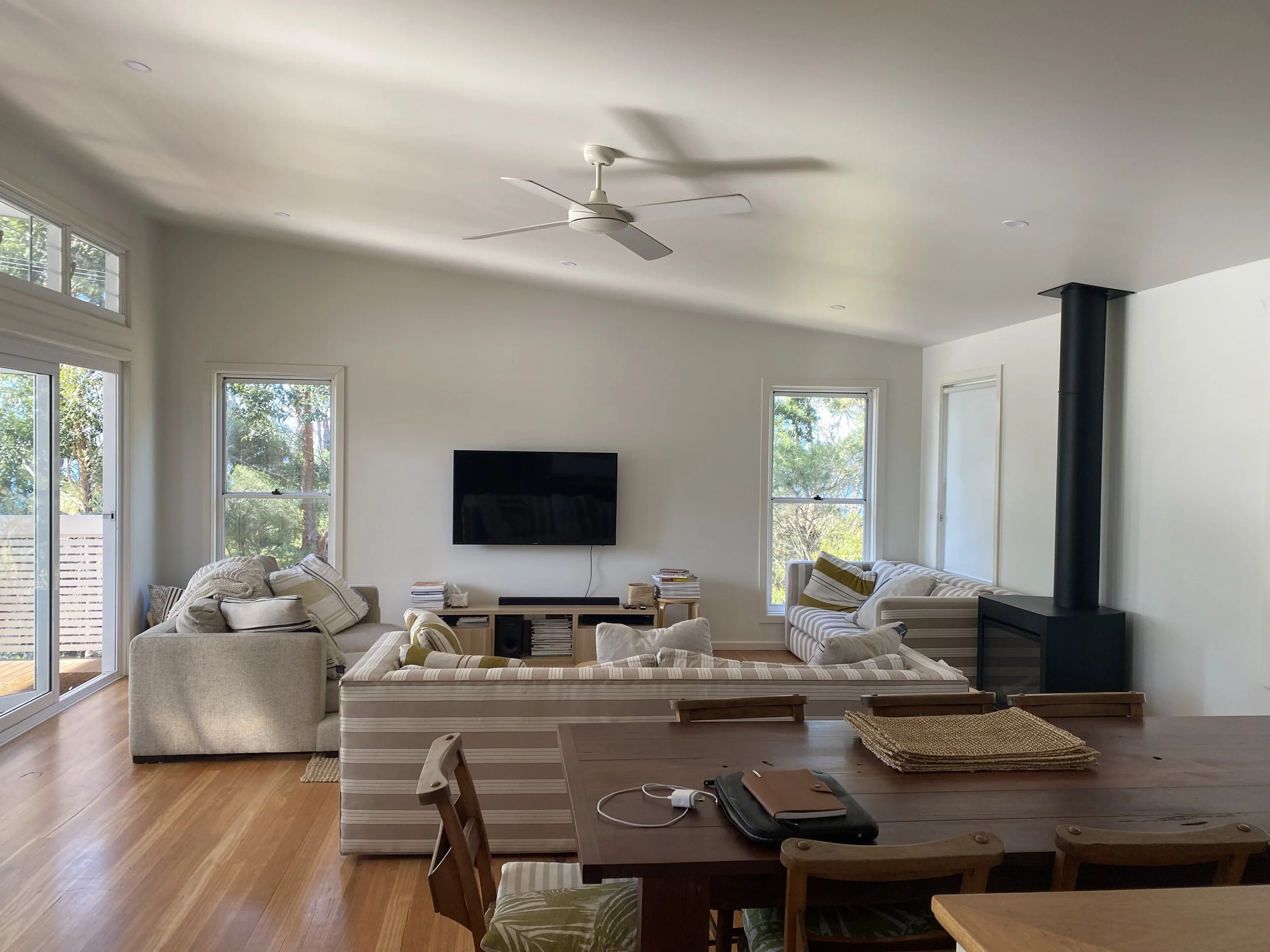 Bendalong Before 1 - Lounge