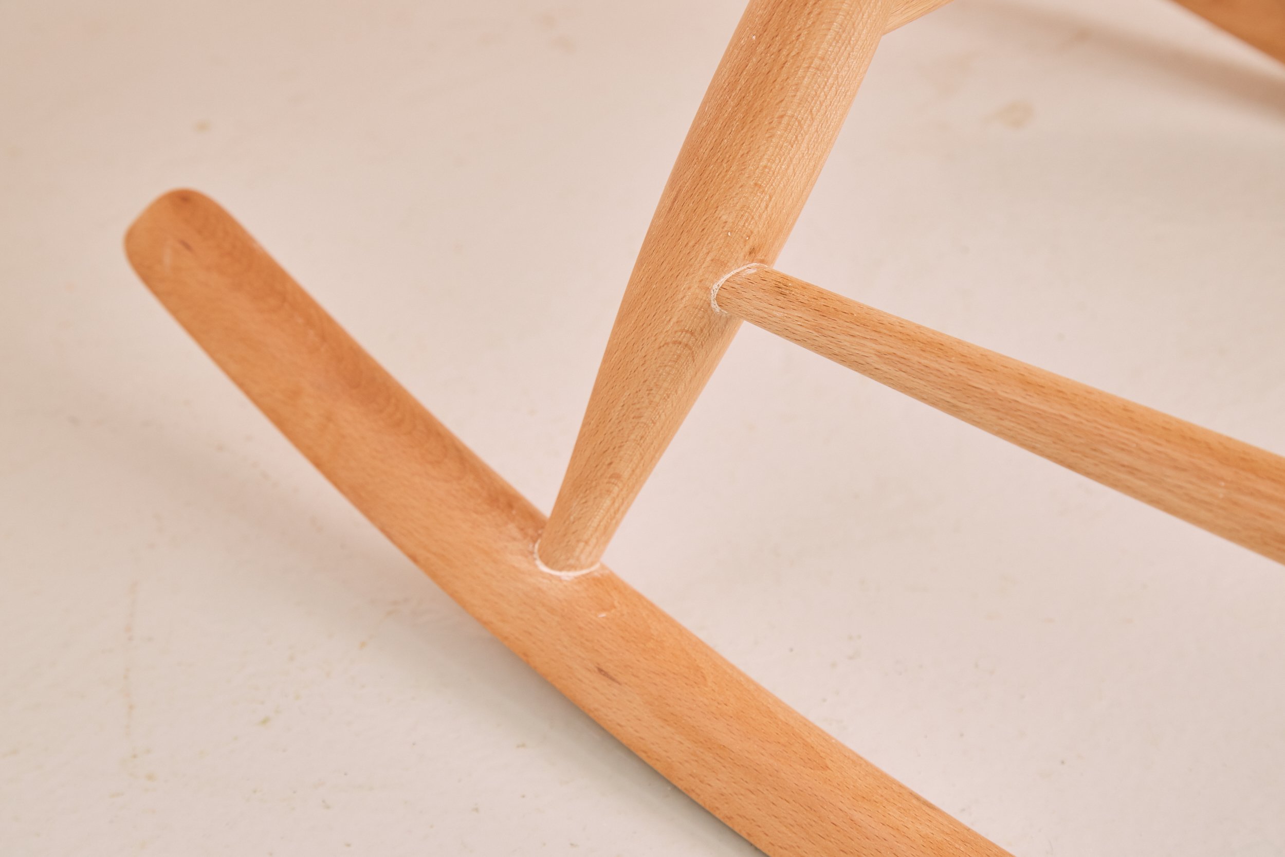 Illum Wikkelsø Niels Eilersen IW3 Rocking Chair Mid Century Vintage Danish Furniture