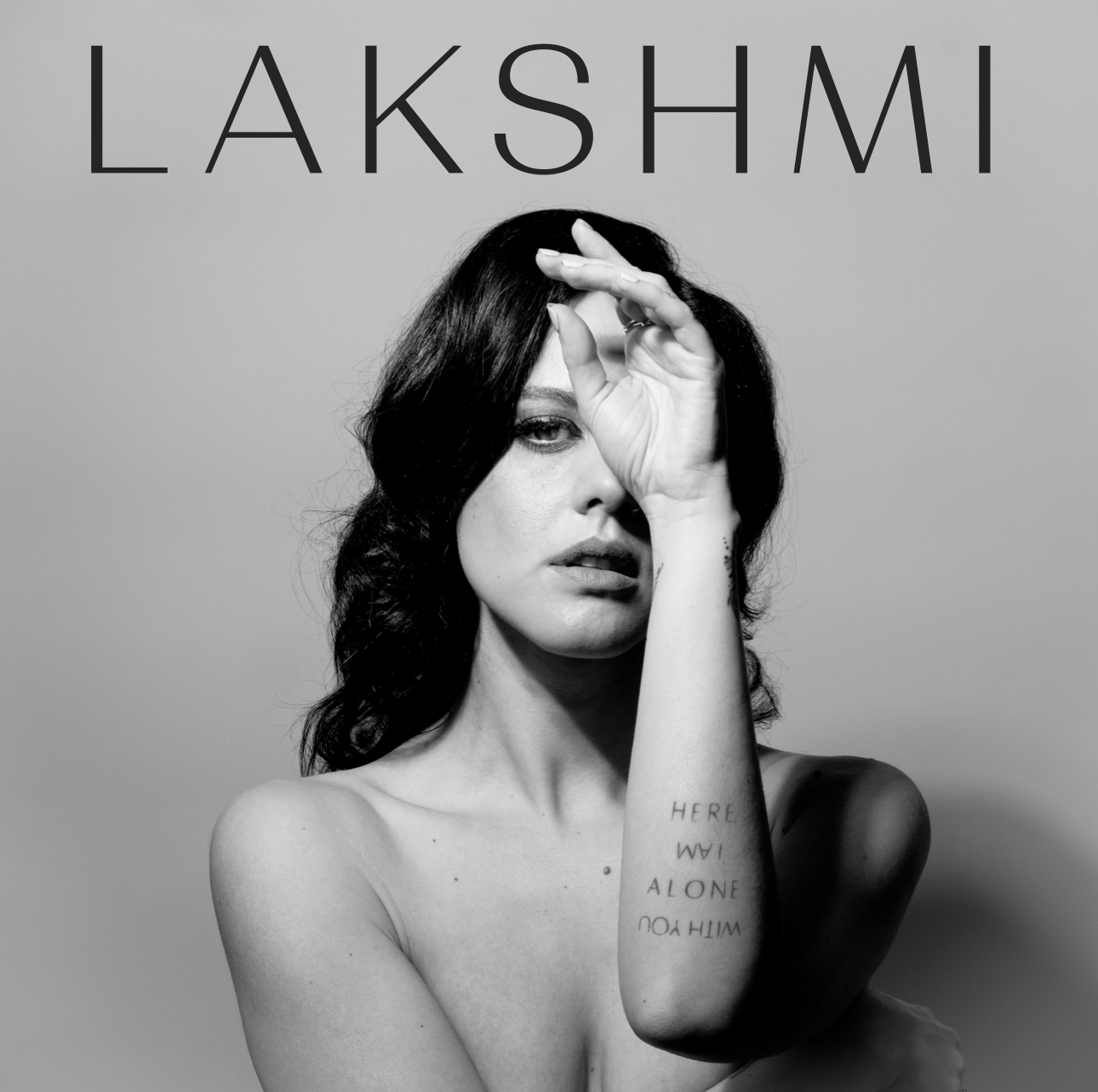 LAKSHMI kondigt nieuw album aan