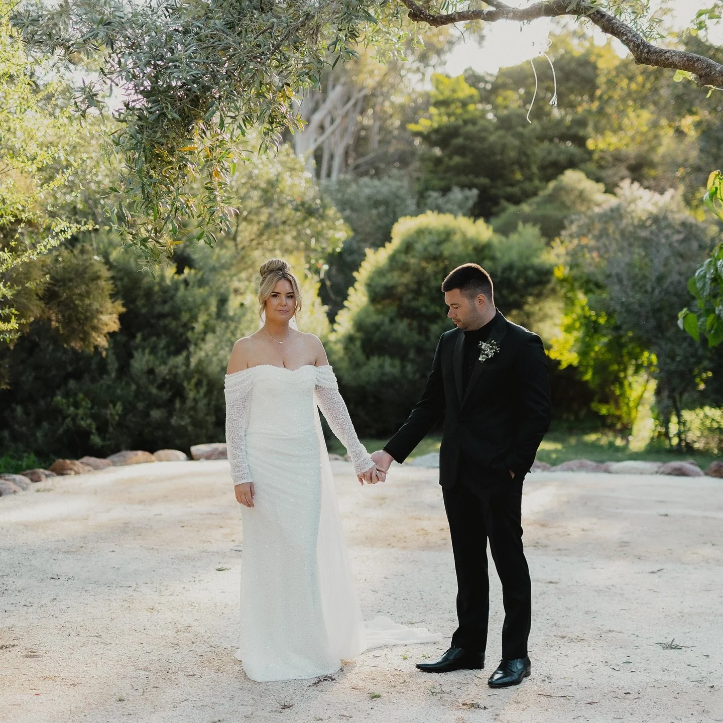 Candice + Zhan // after several days of straight rain, the sun came out to play just in time for these two to say &ldquo;I do&rdquo; and what a day it turned out to be! 

Thanks so much to the incredible team 🙌🏻

@chambreestate.events 
@margaretriv