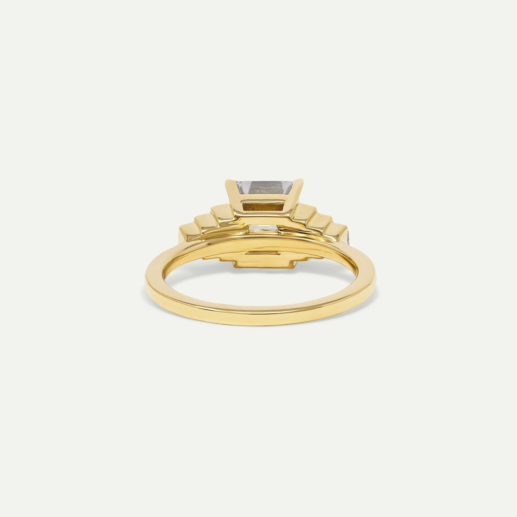 aureon-artdeco-engagement-ring-emeraldcut-diamond-sapphire-gold-edxu-bespoke-jeweller-london-back.jpg