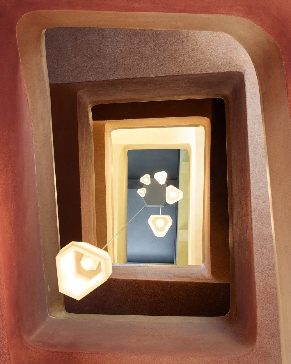 Goetheanum by Rudolf Steiner, 1928.

#interiordesign #architecture #goetheanumdornach #rudolfsteiner #inspo #inspiration credit to @thibaudpoirier