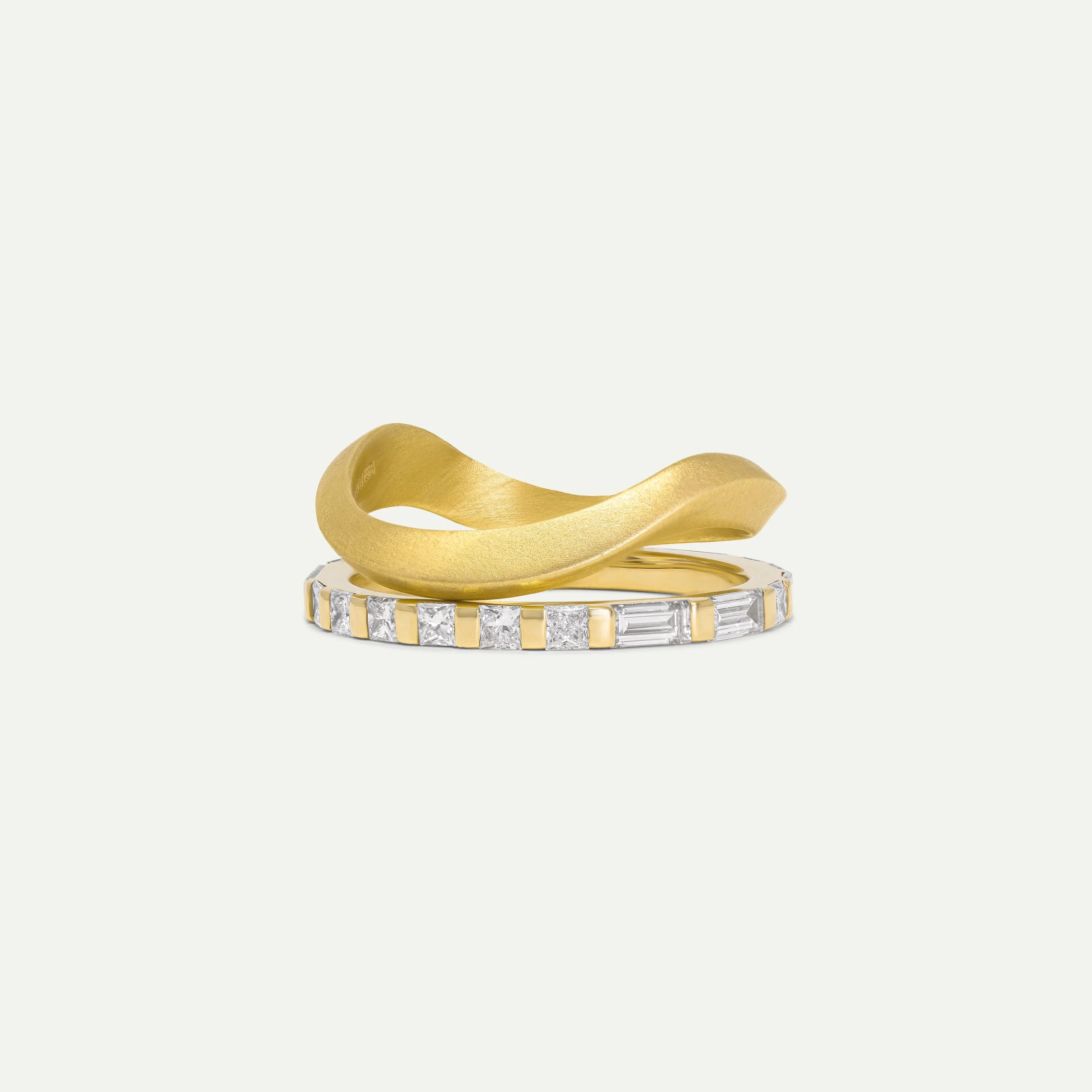 wavsper-ring-morse-diamond-matte-gold-edxulondon.jpg