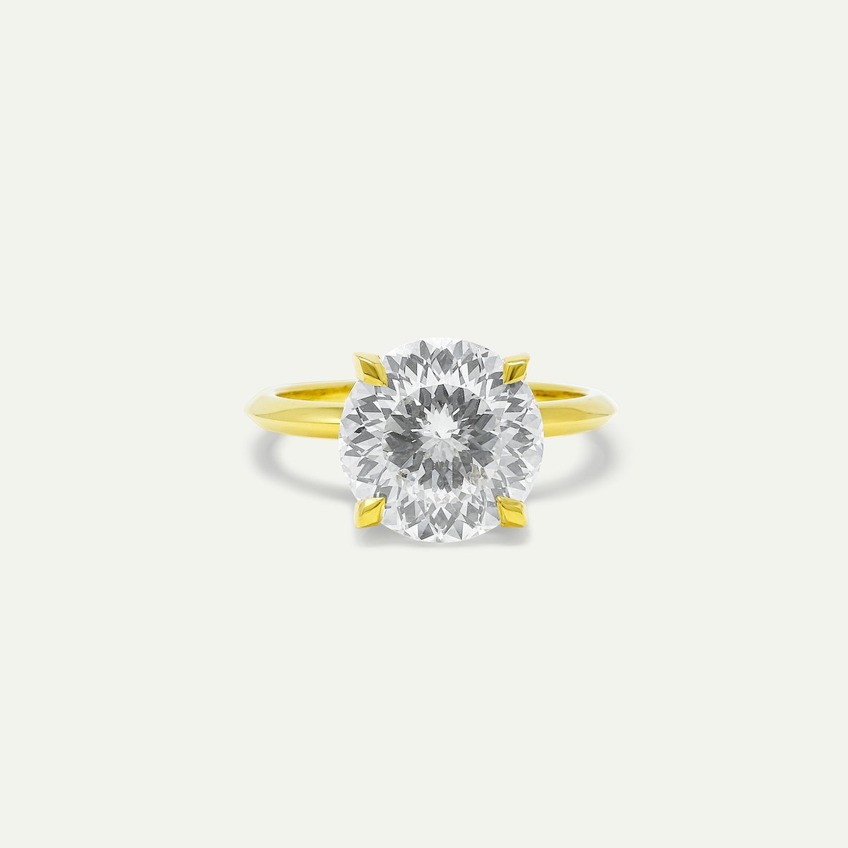 Aledra bespoke engagement ring 18ct yellow gold with 3.05ct portuguese-cut white diamond from EDXU London custom jeweller