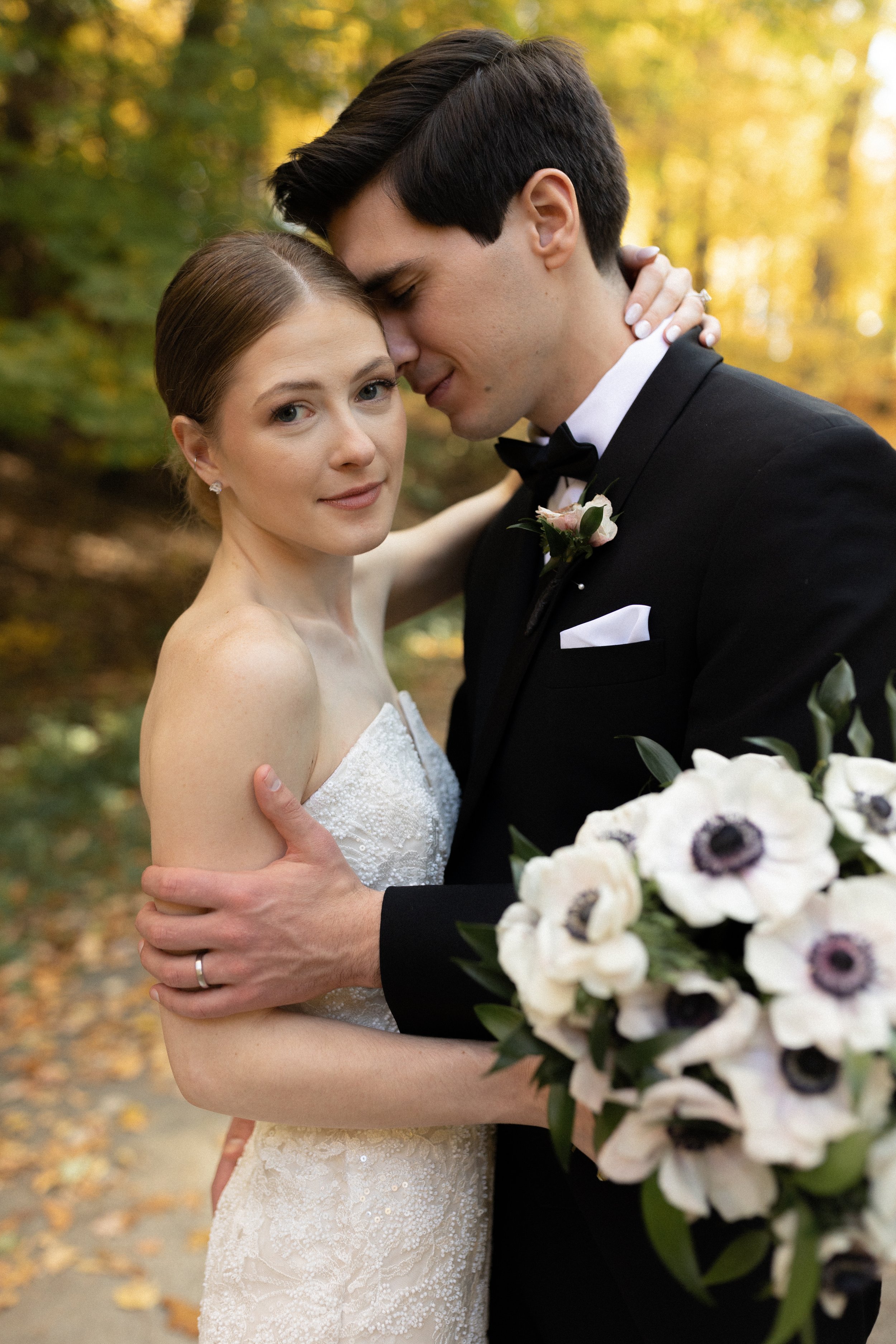 Romantic Wedding in Downtown Ohio Youngstown