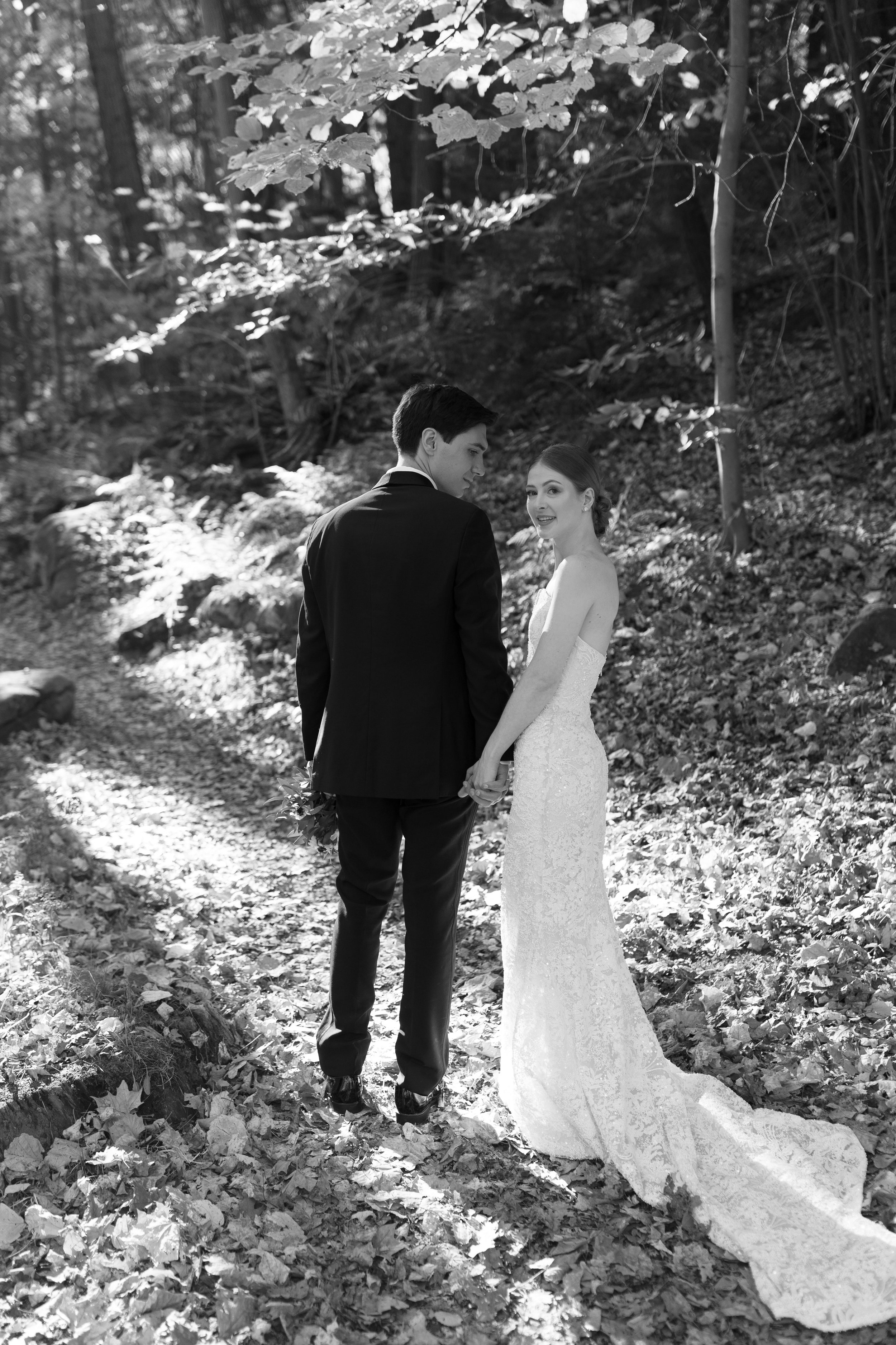 Romantic Wedding in Downtown Ohio Youngstown