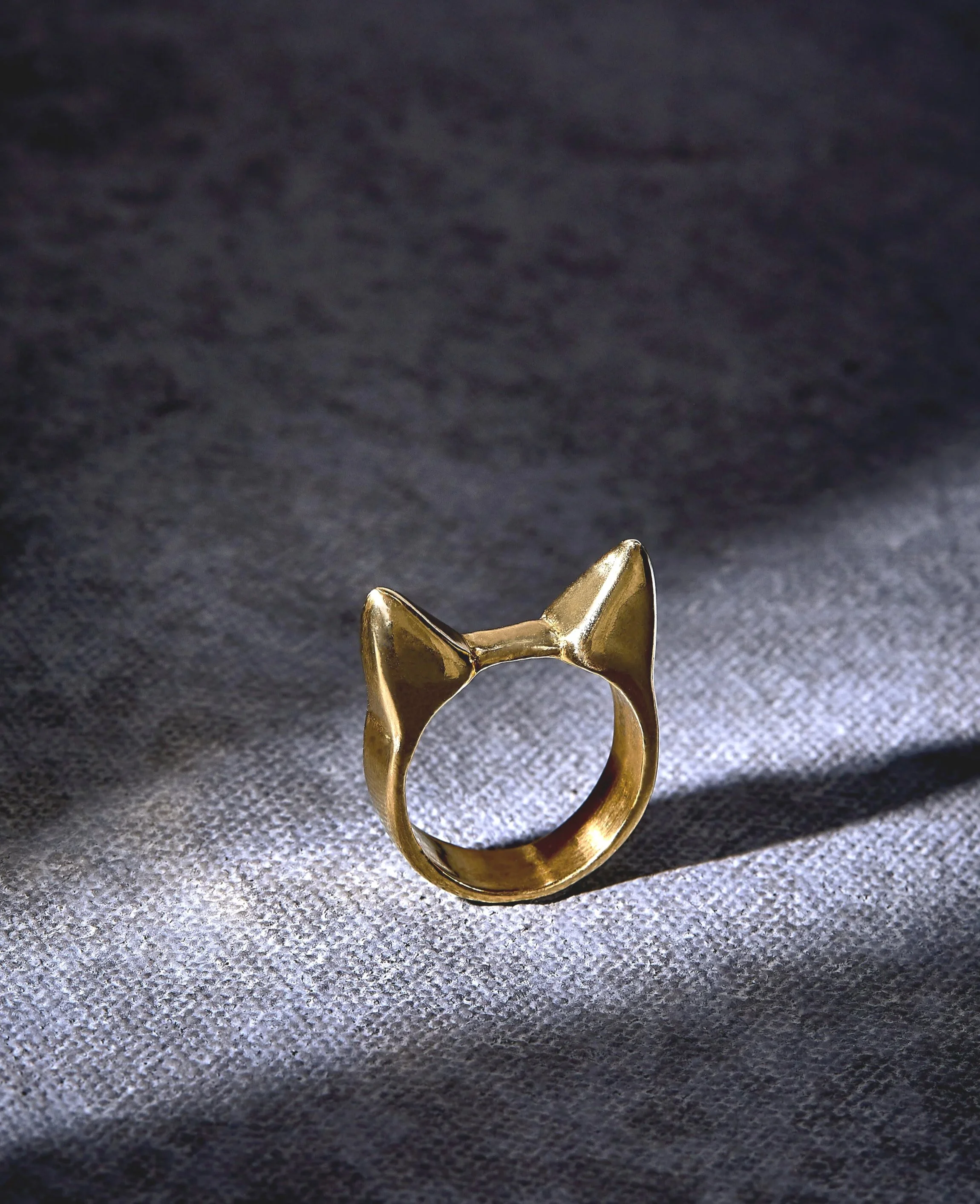 Gold Cat Ring