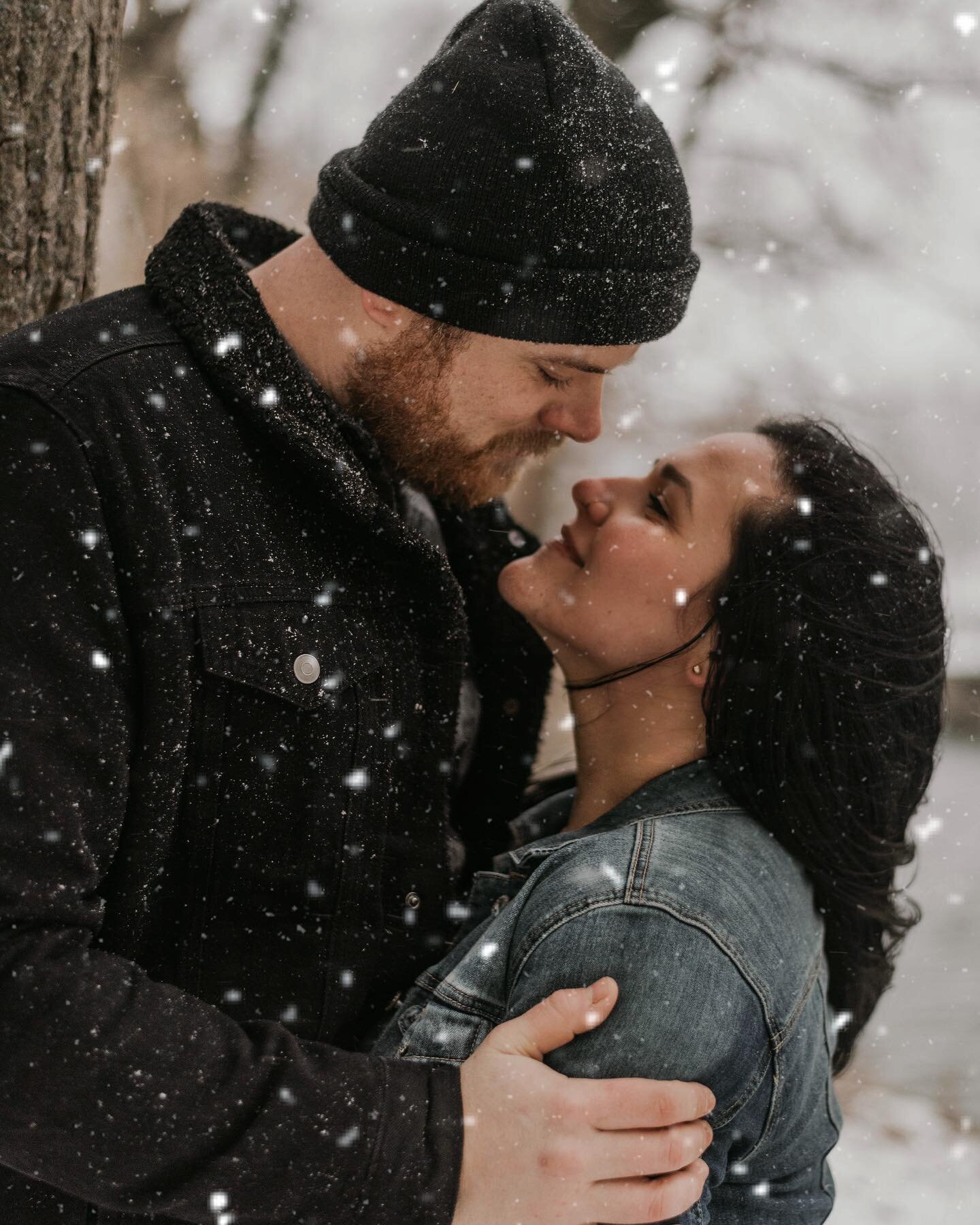 Wake me up when winter ends. ⁣⁣
⁣⁣
Wait a minute, I actually love winter sessions ❄️🌨⁣⁣⁣
⁣⁣⁣
I&rsquo;m looking forward to getting back behind the lens. In the mean time I&rsquo;ll be going through old galleries and reliving these good times! ⁣