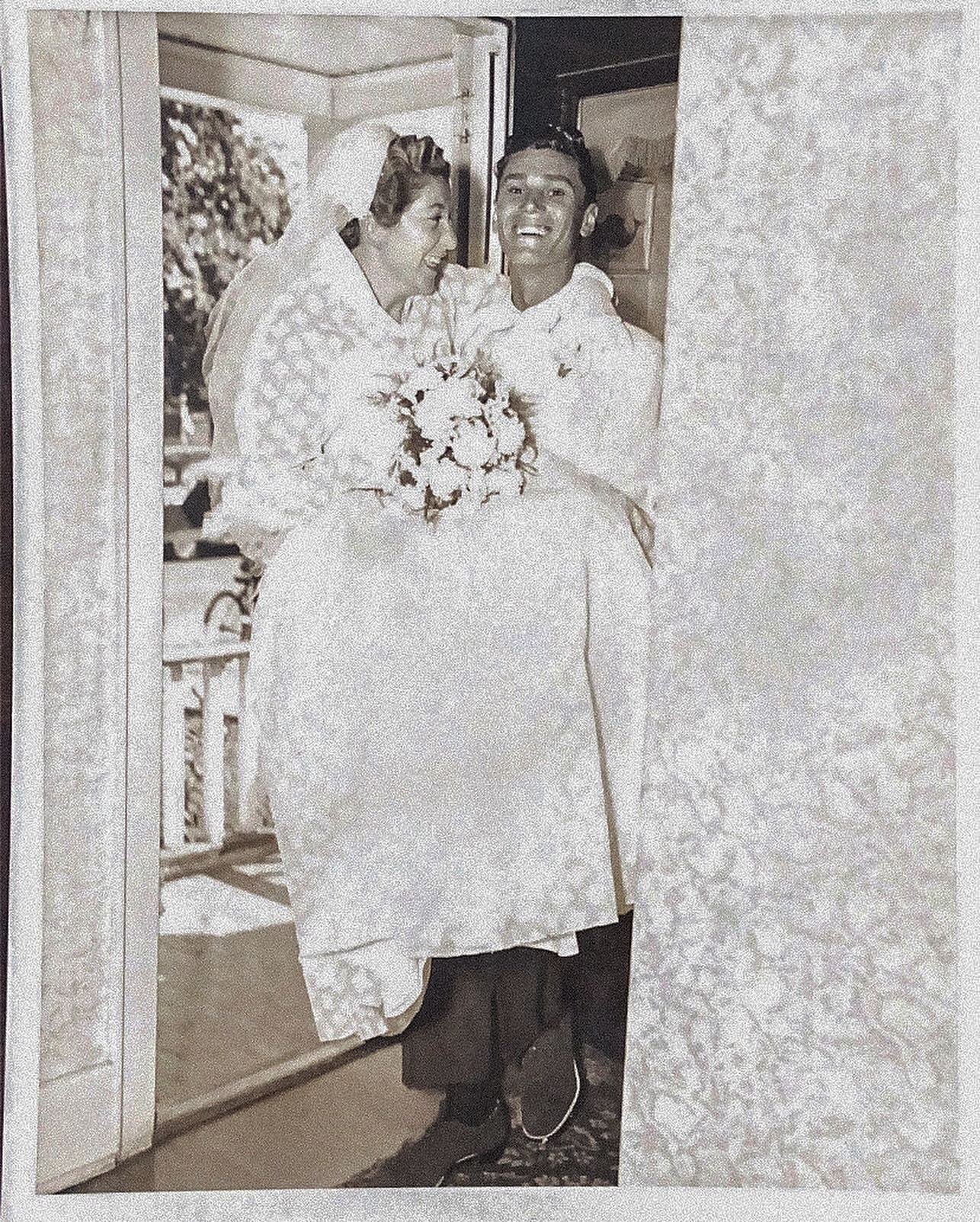 My favourite Christmas gift was from my dad.⁣⁣⁣
⁣⁣⁣
He wrapped me a scrap book made by my Nonna. In the scrap book were her most favourite wedding photos, dated September 12, 1953. Tears instantly came to my eyes. How fitting and thoughtful this gift