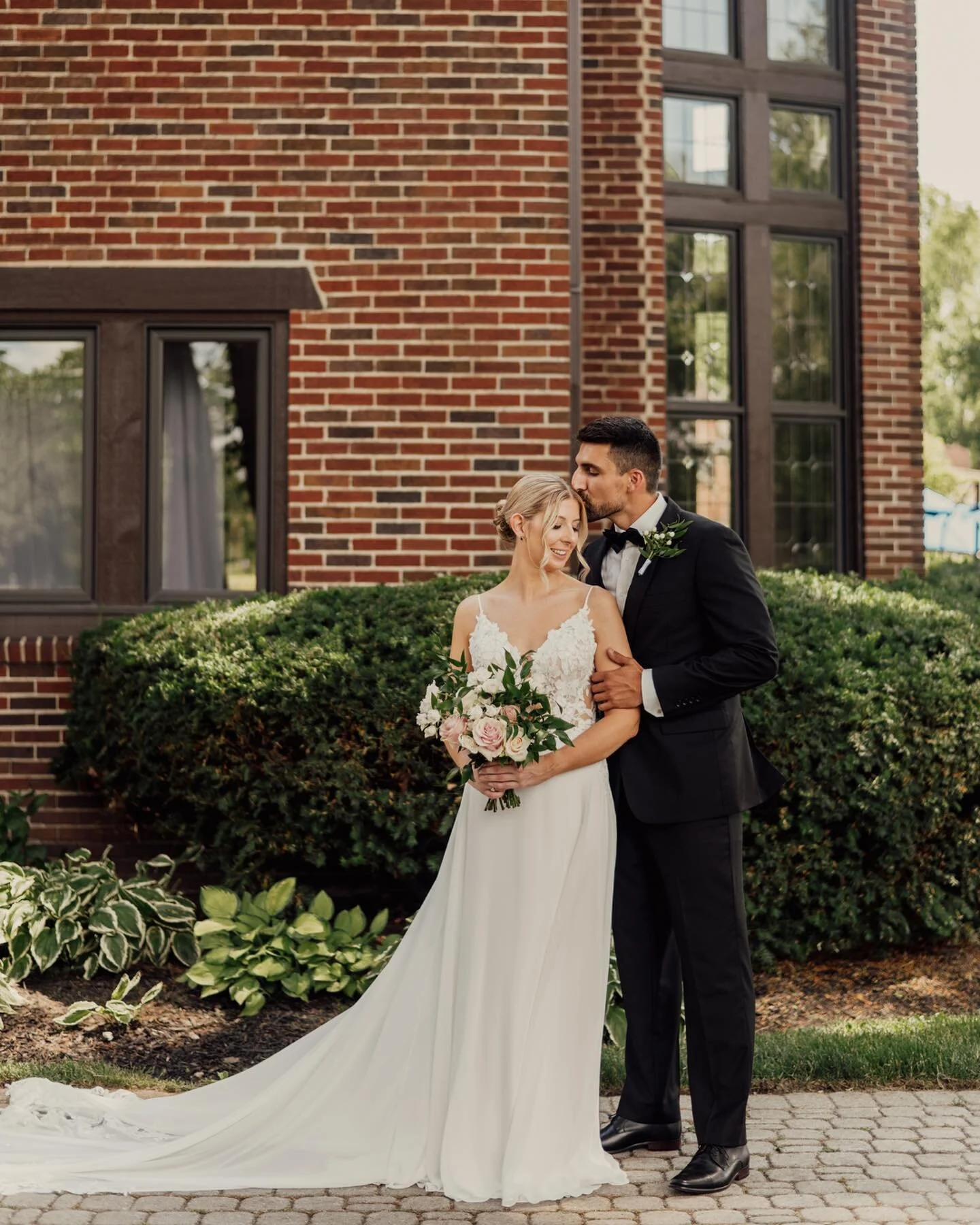Laura &amp; Collin are married! What a gorgeous day. 🥂