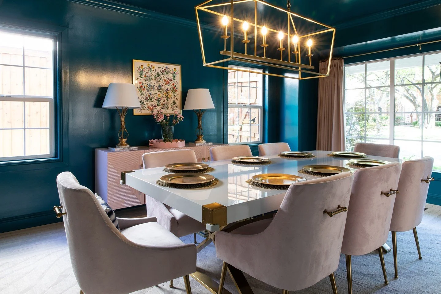 Never tired of color drenching!⁠
⁠
#belfort #highlandparktexas ⁠
#dallasrenovation #dallasarchitecture #dallasdesign #dallasarchitect #residentialarchitecture #Dallas #dallaswomanownedbusiness