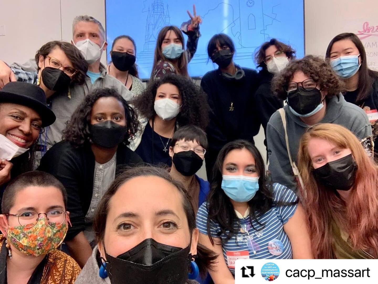 Great evening talking to MassArt students who are supporting Boston organization and thinking about how to shape our public spaces. 

#energizing 

#Repost @cacp_massart with @make_repost
・・・
We gathered with our CACP student cohort last night - our 