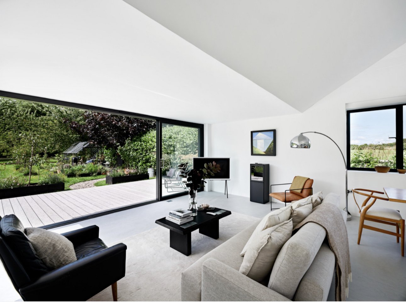 extension builders swindon