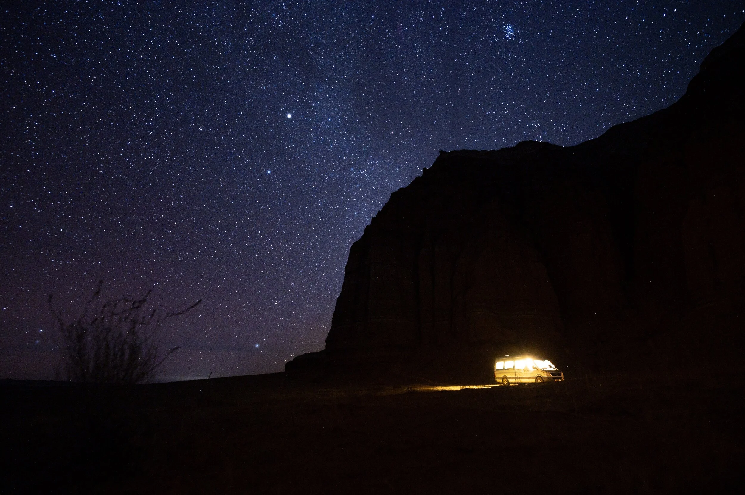 WHAT "OFF-GRID" ACTUALLY MEANS IN A CAMPER VAN