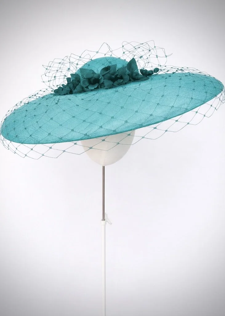 Sadie drop brim show stopper