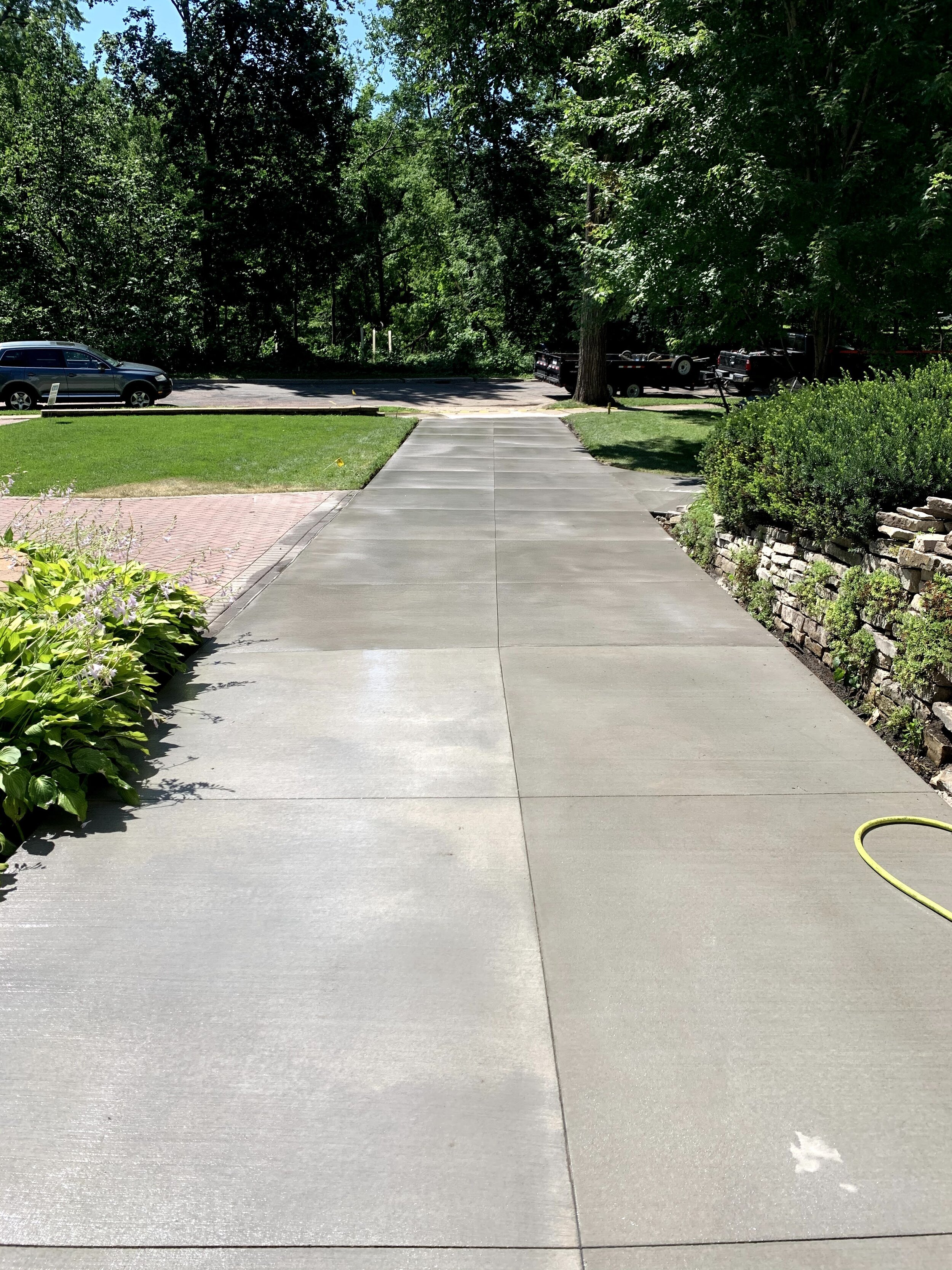 LargeSharedDriveway-3.jpg